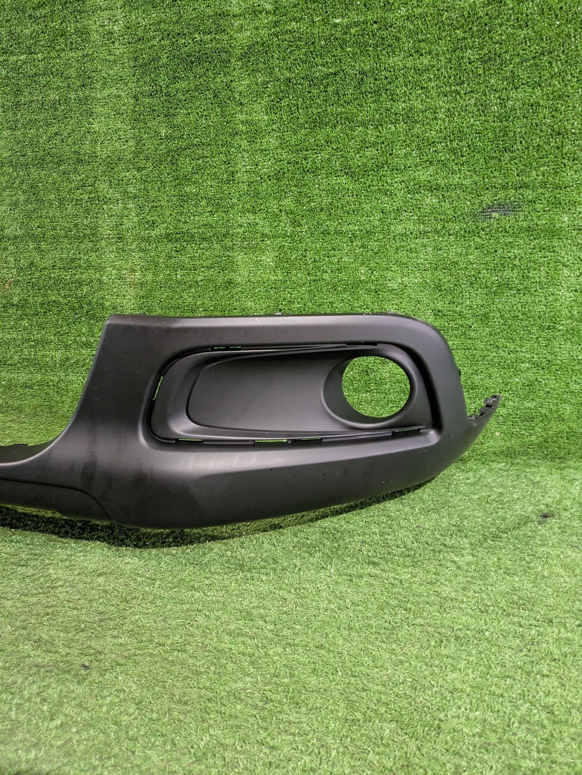 spoiler Paraurti Anteriore accessori PEUGEOT 2008 e NR.9240