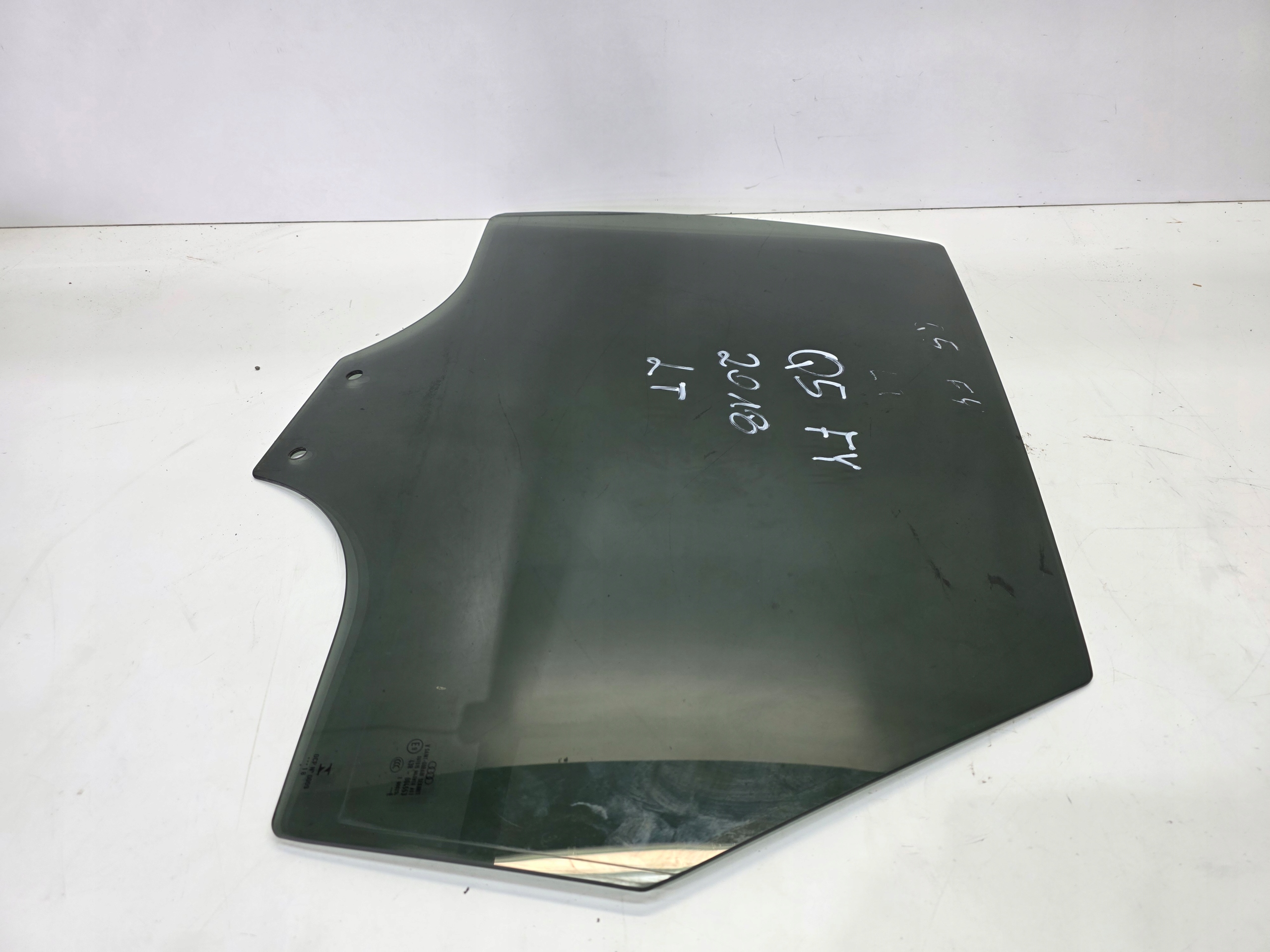 window side door left rear part AUDI Q5 FY 80A 2018 80A845205A