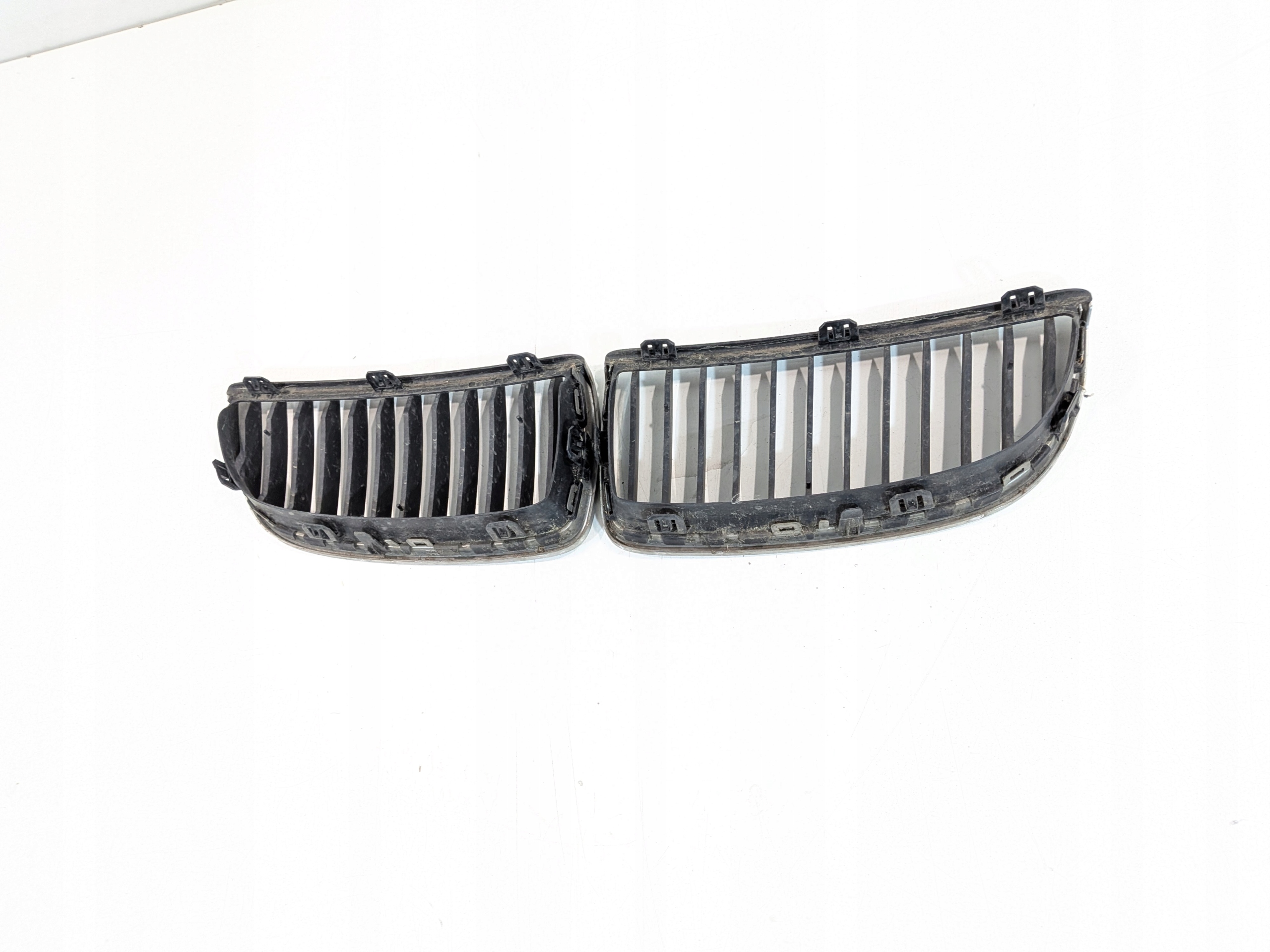 grille ZASLEPKI kidney grilles right left BMW 3 E90 05-11