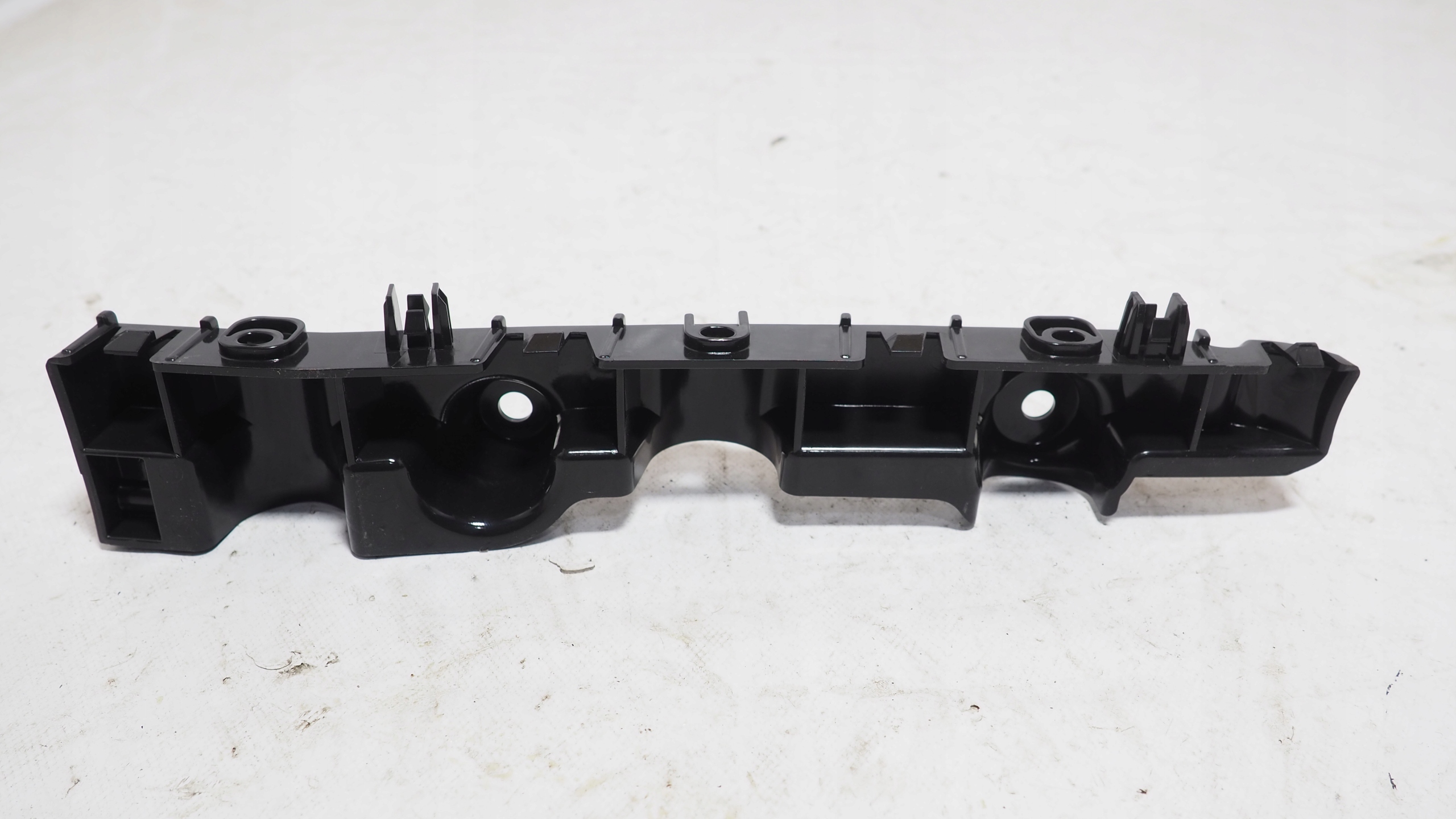 Renault Trafic III lift bumper bracket right front 631424455R