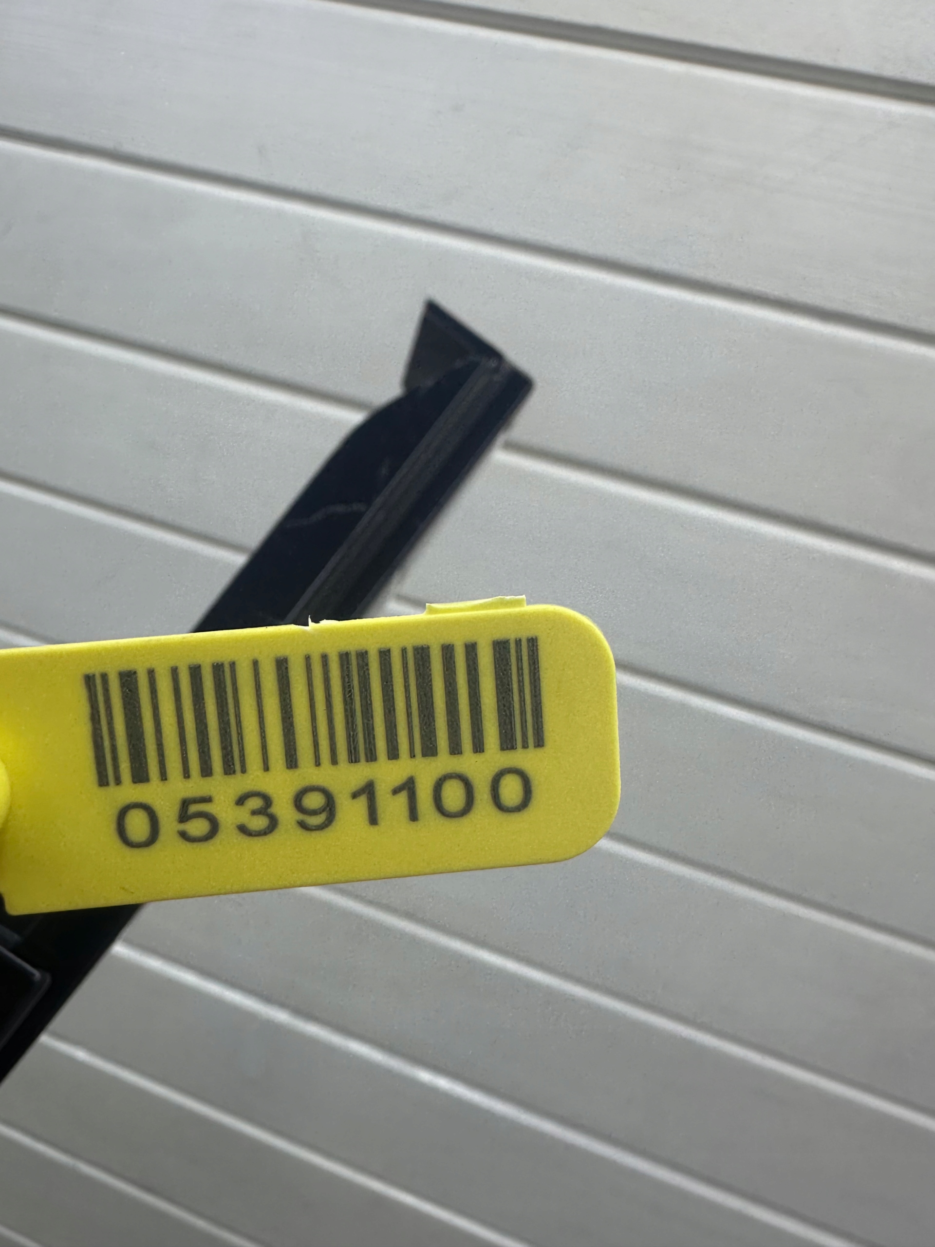 moulding threshold right BMW 7 I7 G70 9880328