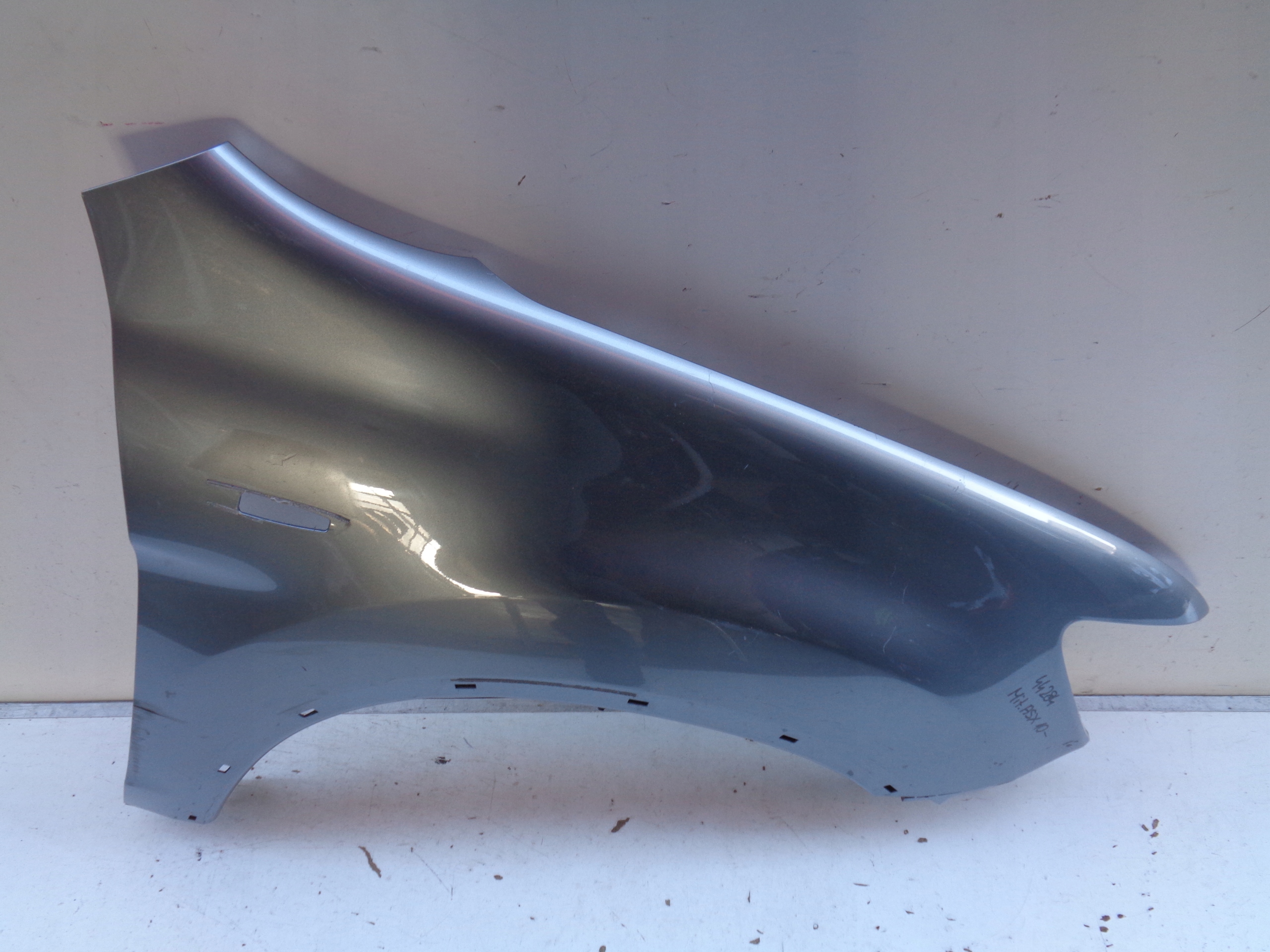 fender right front MITSUBISHI ASX 10- NR 44284