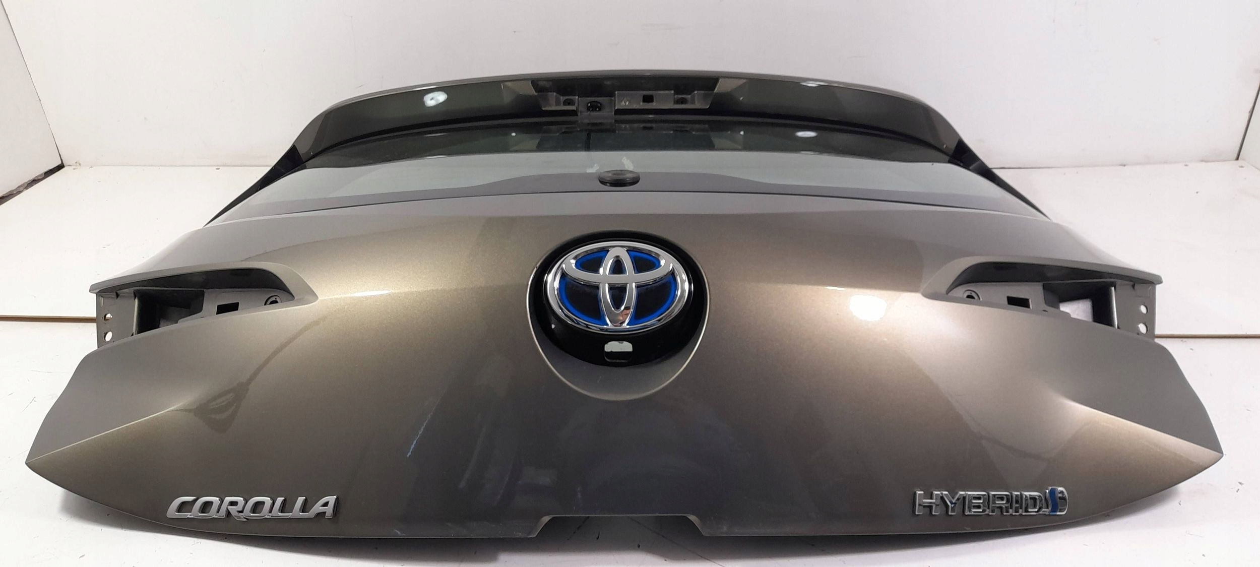 Toyota Corolla E21 Hatchback trunk door boot 6X1 (H39)