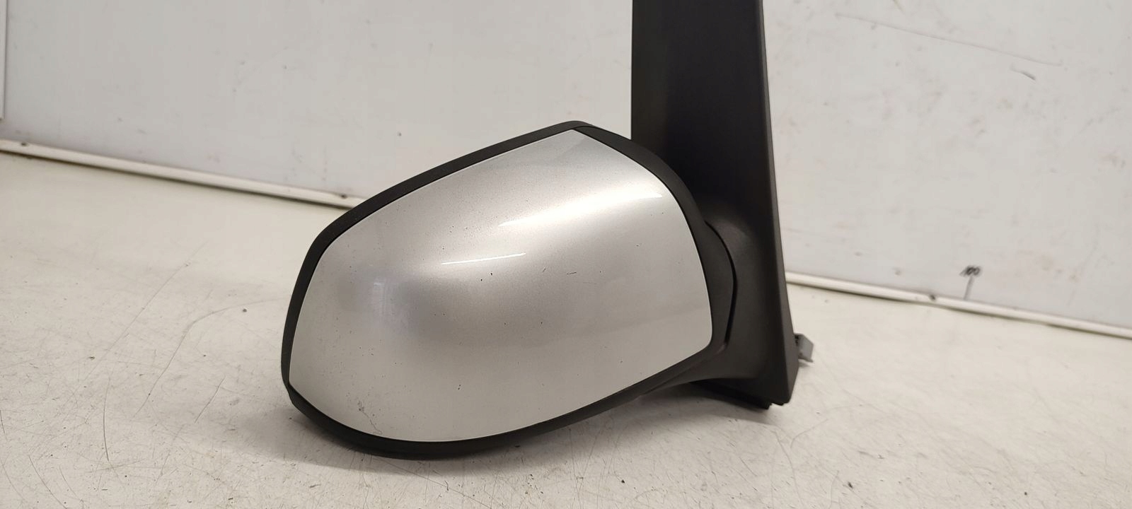 mirror right Ford C-MAX 1,6 16V 4pin 03