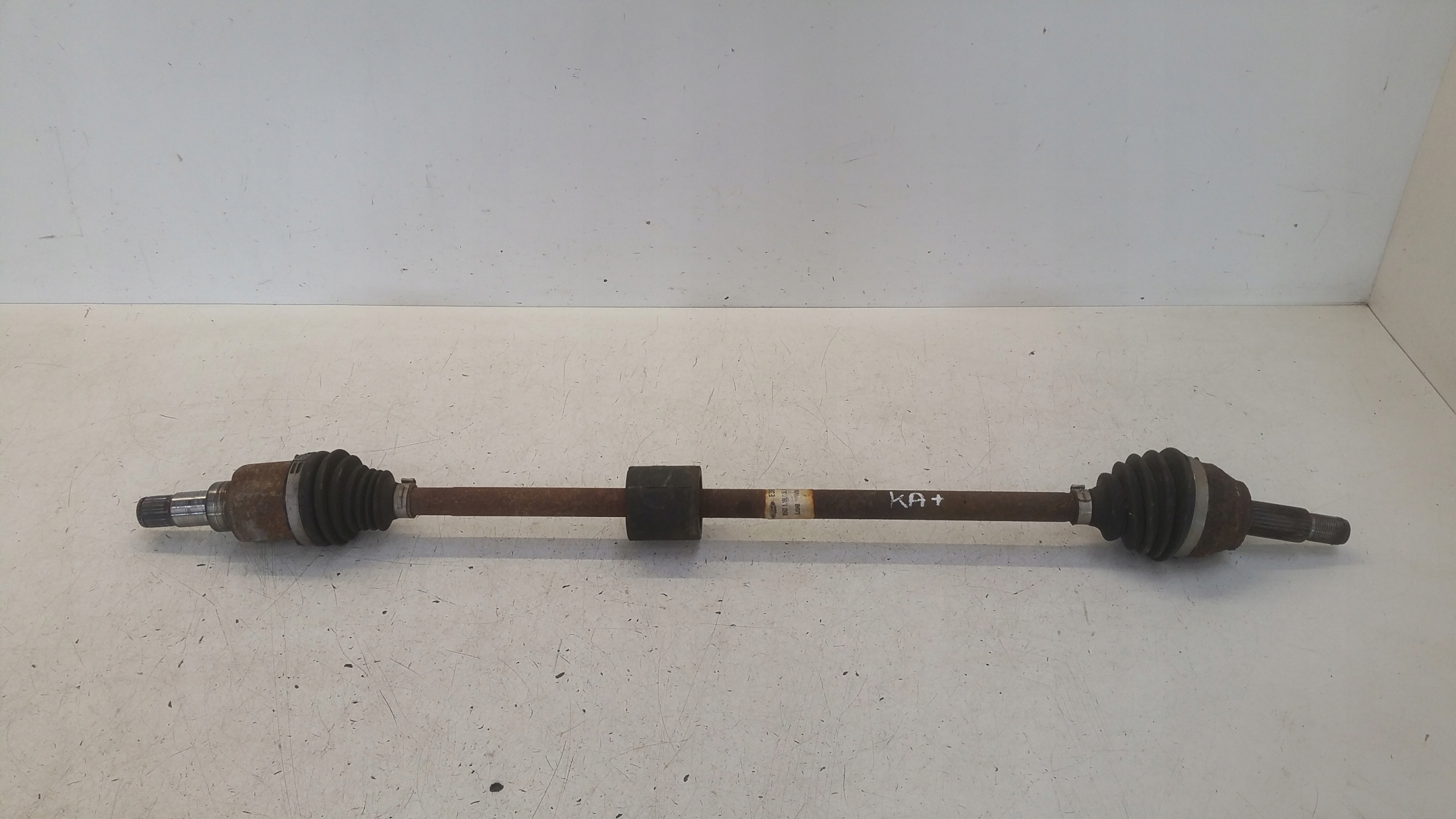 semi-axis long E3B538436 Ford KA +