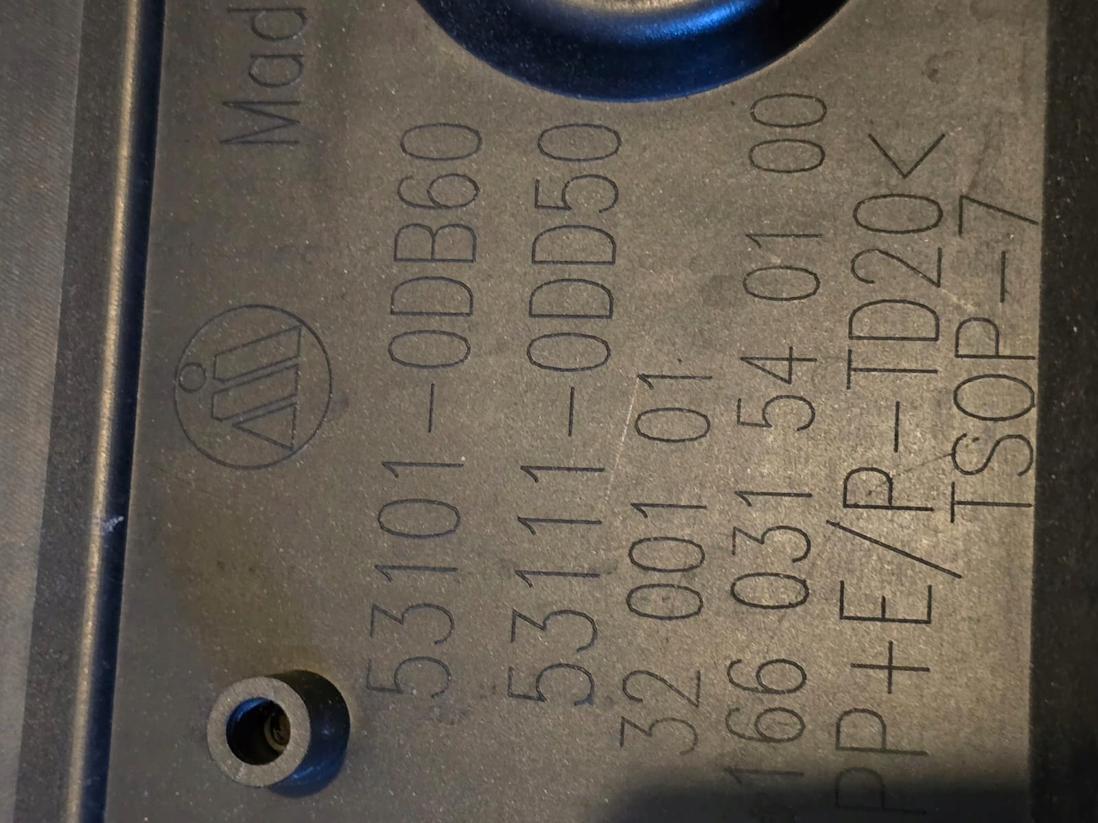 Toyota Yaris IV XP21 Kühlergrill FRONTGRILL Kühlergitter 531010DB60A - Thumbnail 10