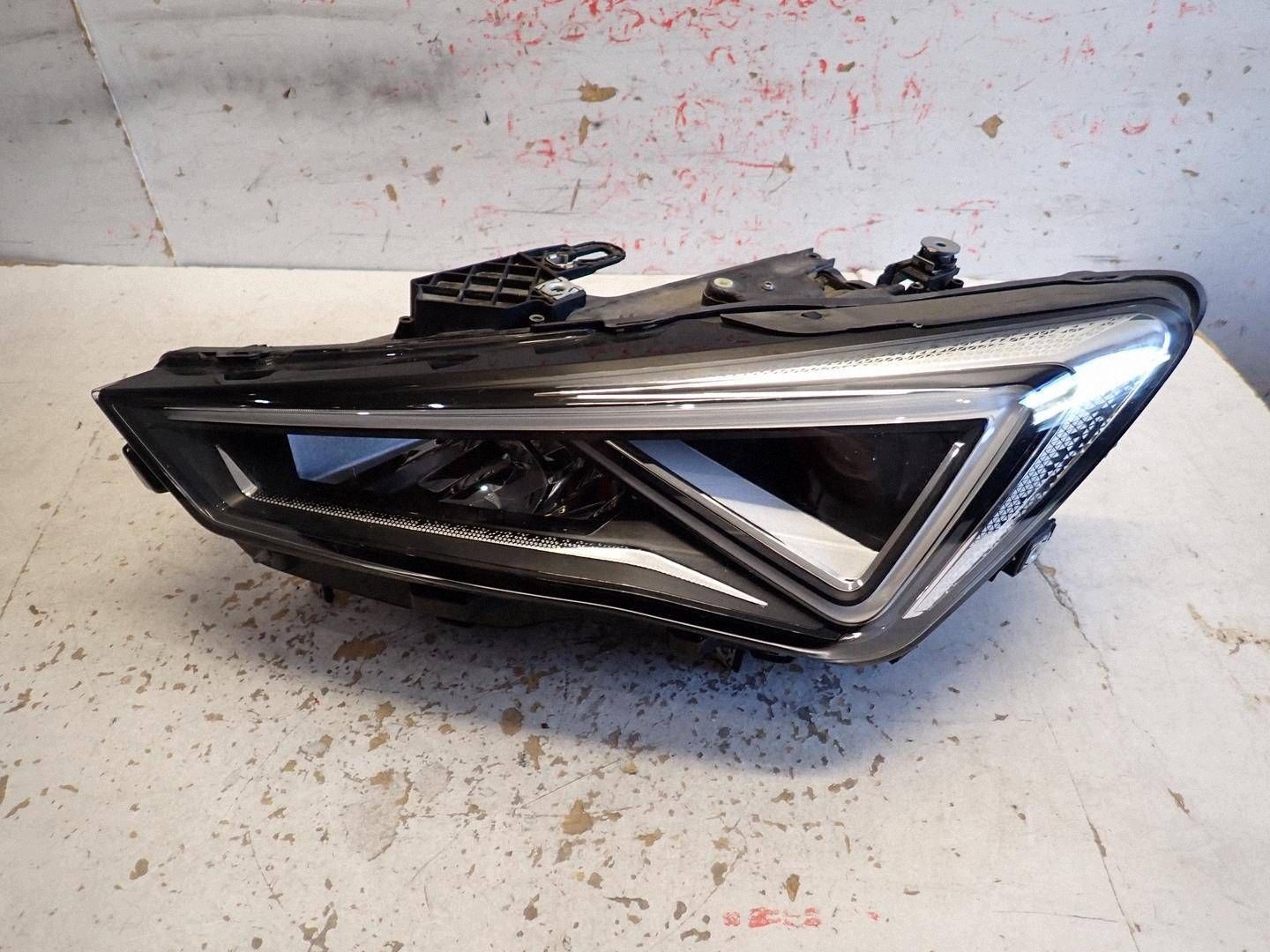 SEAT LEON IV 2020- FULL LED 5FB941007F