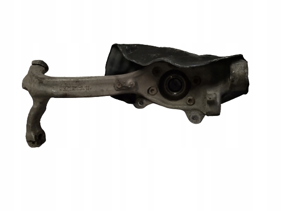 AUDI A6 C6 ZWROTNICA PIASTA LEWY PRZÓD