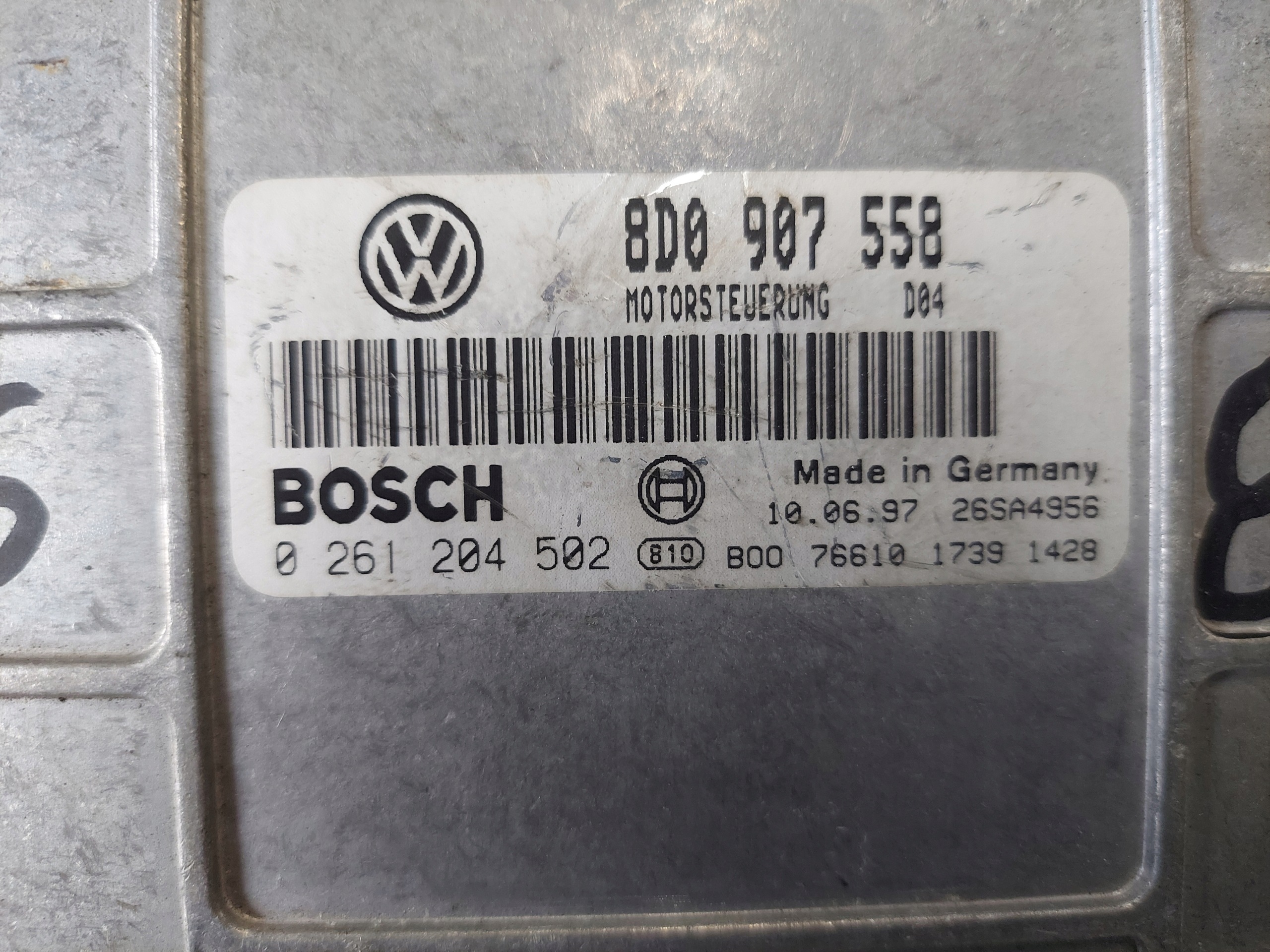 PASSAT B5 1.6 B 8D0907558 unité de commande électronique uce moteur