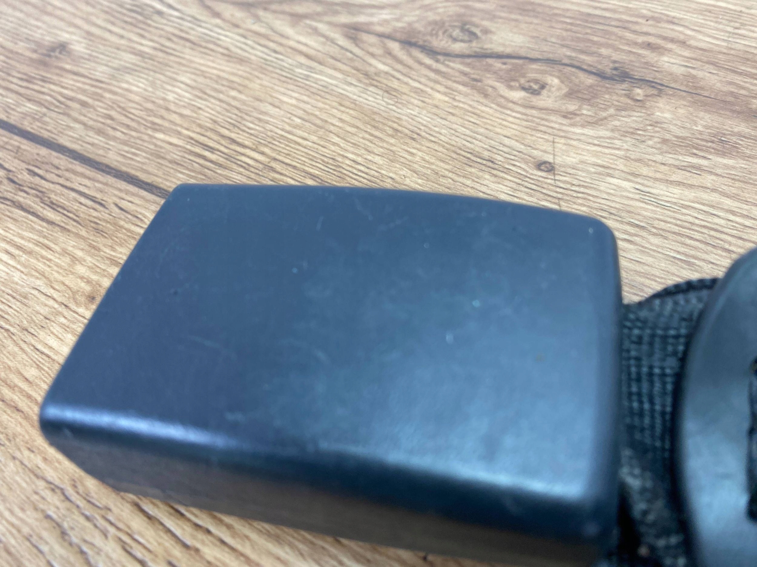 крепление ремня заднего Cadillac CTS III 2014+