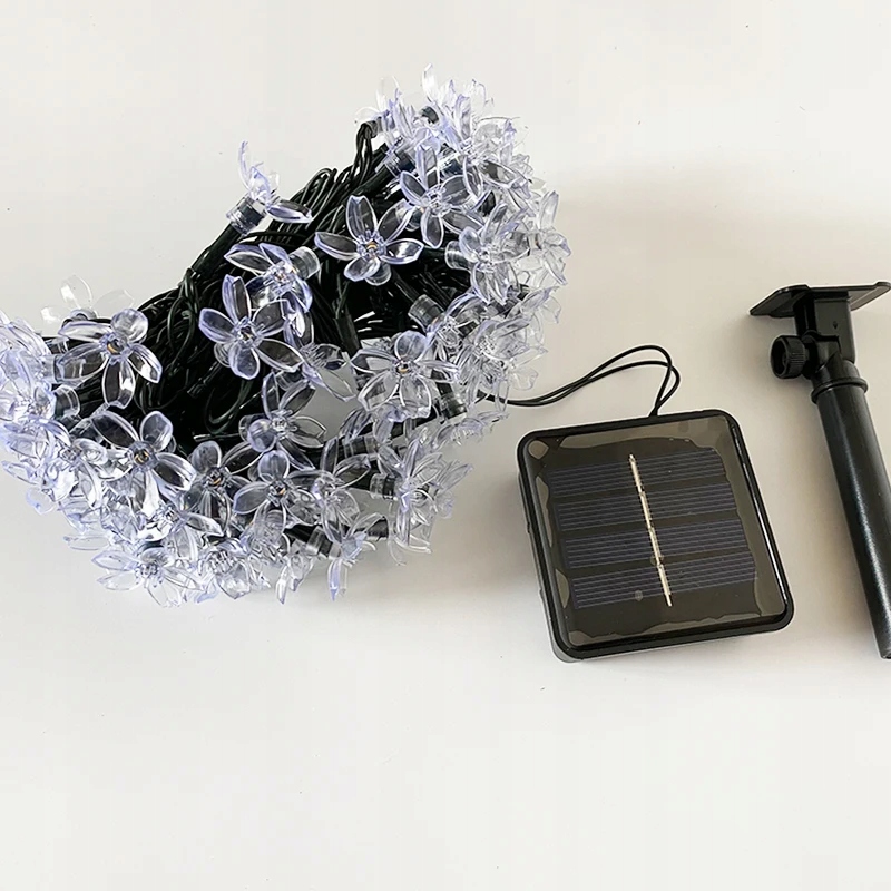 LAMPKI OGRODOWE GIRLANDA SOLARNA LED KWIATKI NA TARAS DO OGRODU 50LED 7M Klasa efektywności energetycznej A