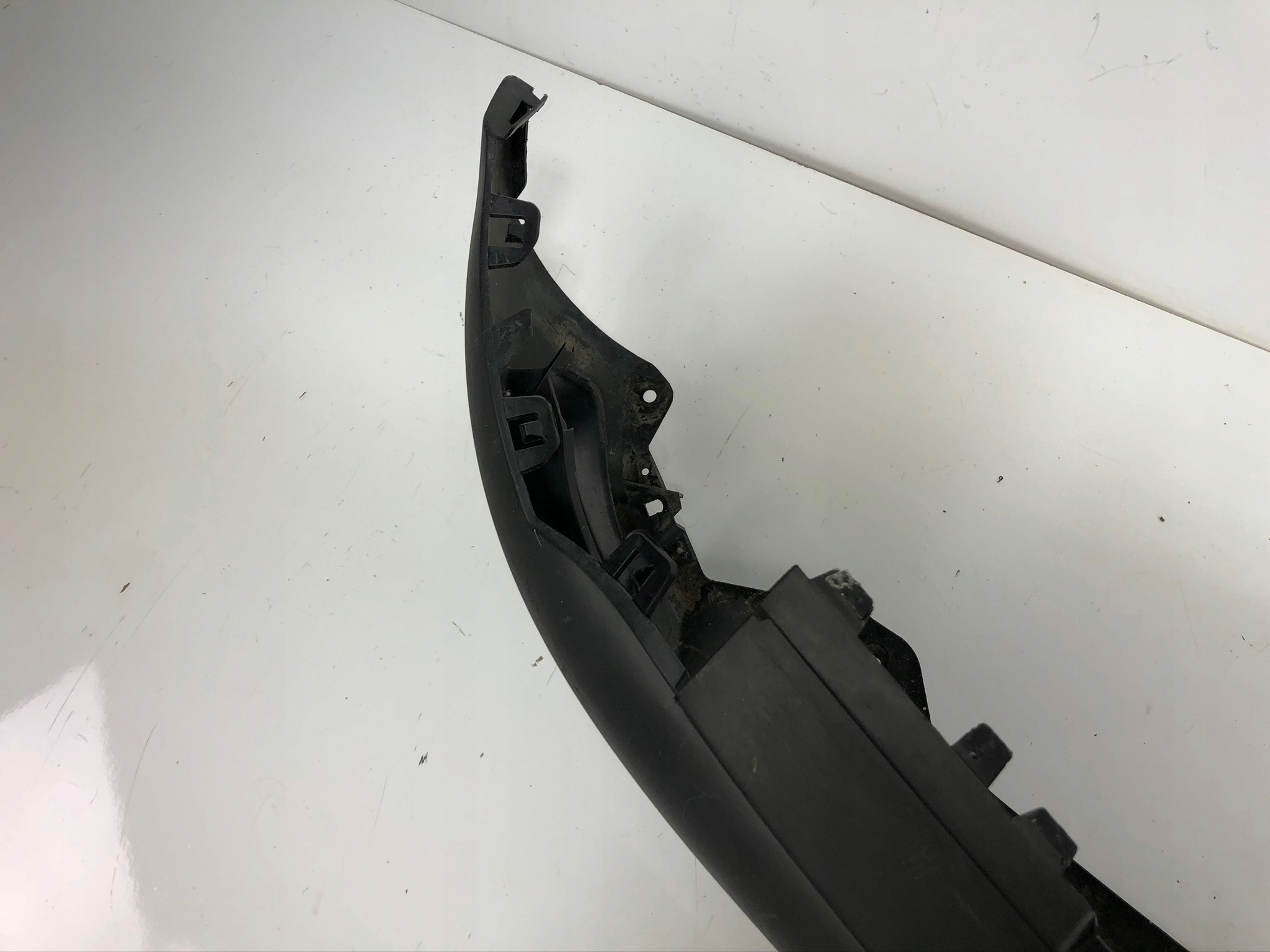 diffusore Paraurti posteriore RENAULT CAPTUR e 13- 850B27697