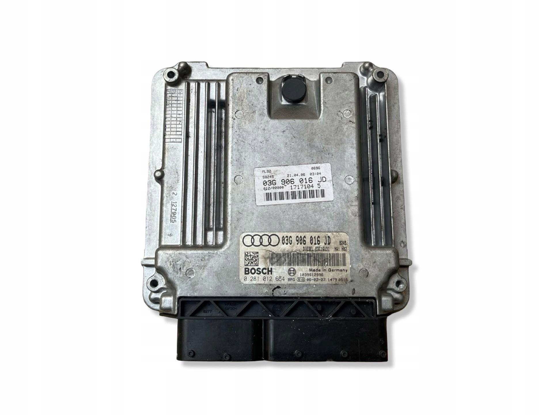 control unit of the engine Audi A4 B7 2006 03G906016JD