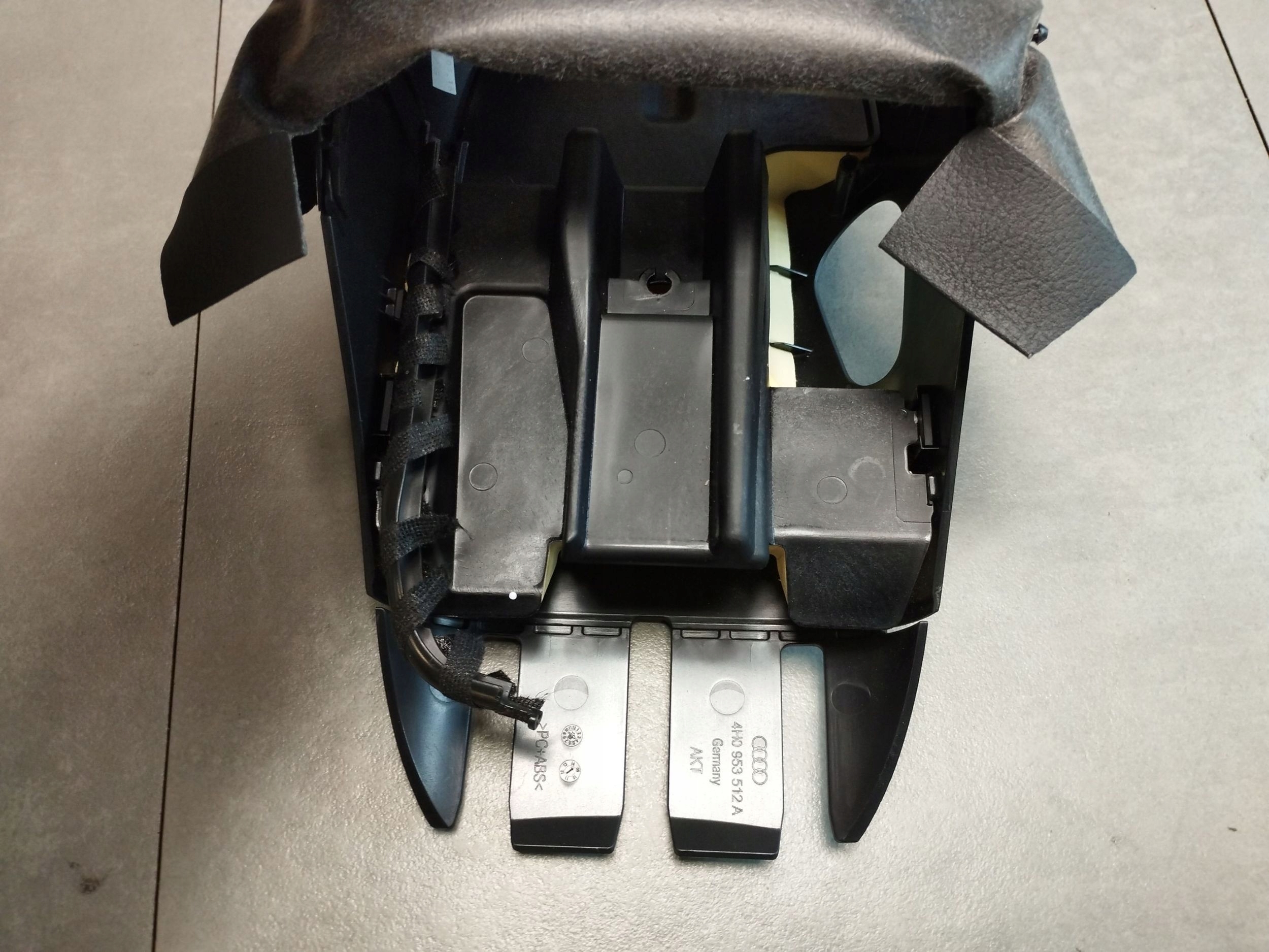 Audi A8 D4 4H obal kryt volantu volantová 4H0953512A
