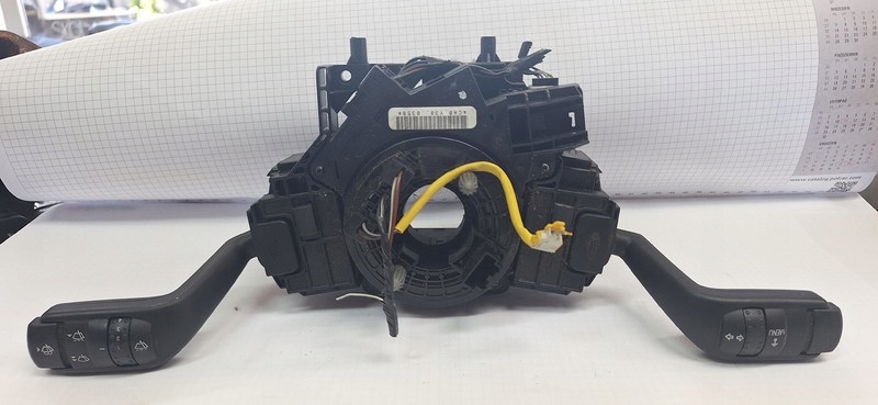 Commodo essuie glace FORD C-MAX 3M5T13N064FE