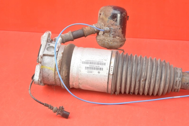 shock absorber right rear part 4E0616002G AUDI A8 D3 3.7 V8 280 KM 02-09