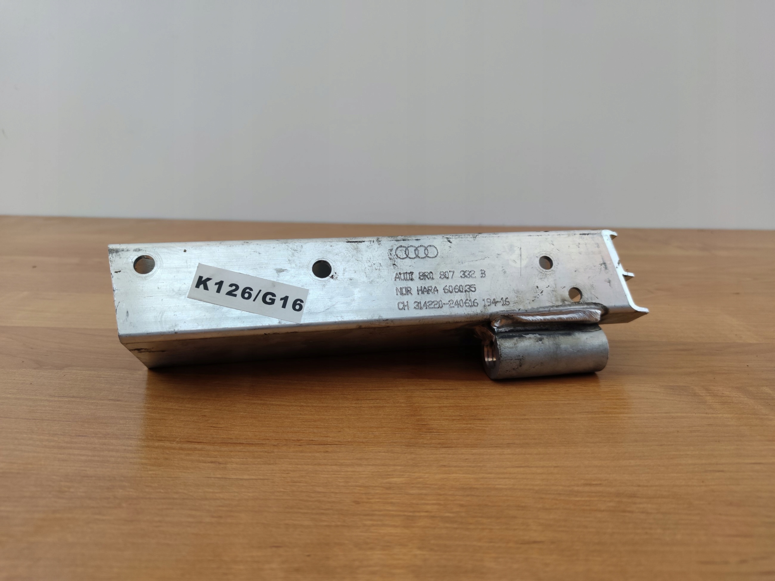 AUDI Q5 8R right beam tip rear part sider tip RH