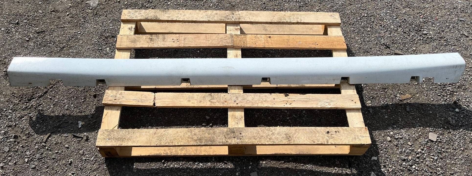 threshold right moulding cap threshold of the threshold left Dodge Charger 2015-2023
