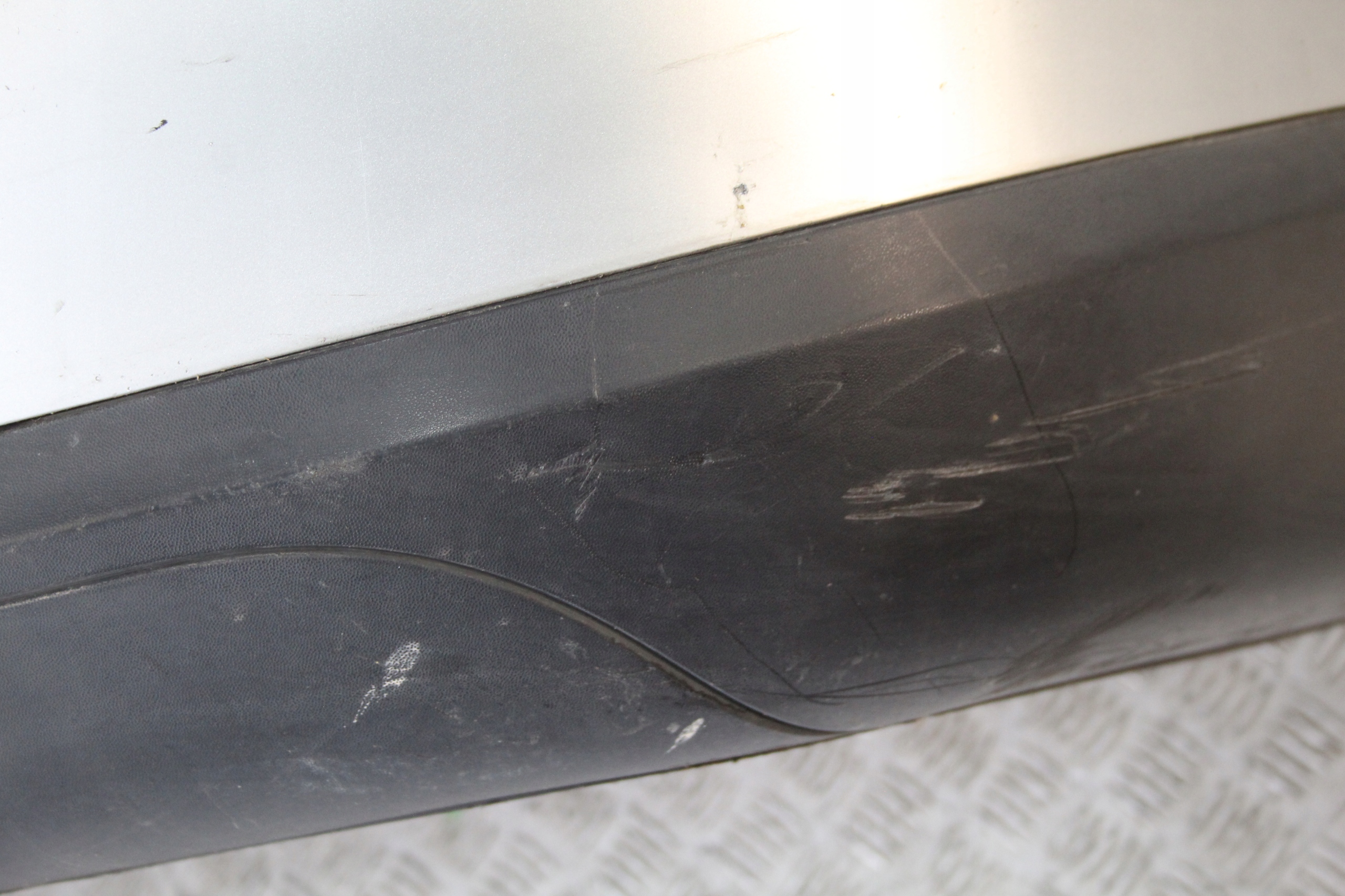 STOSSSTANGE HINTEN HECK VW PASSAT B6 3C0