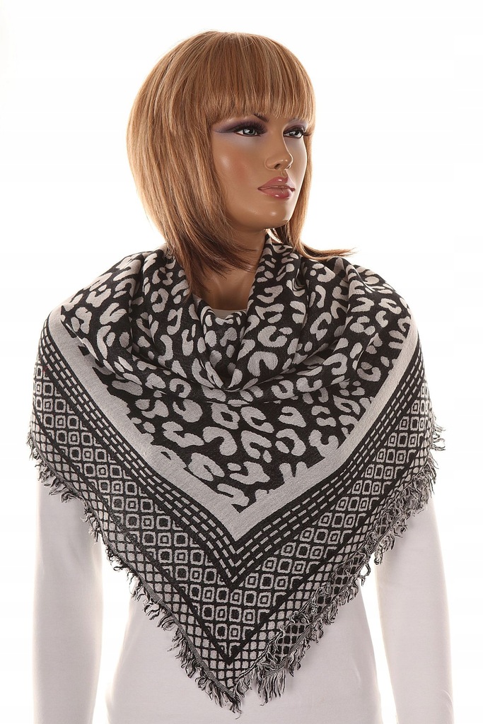 B-3064 CHUSTA APASZKA DUŻA MIĘKKA CĘTKOWANA Materiał dominujący wiskoza