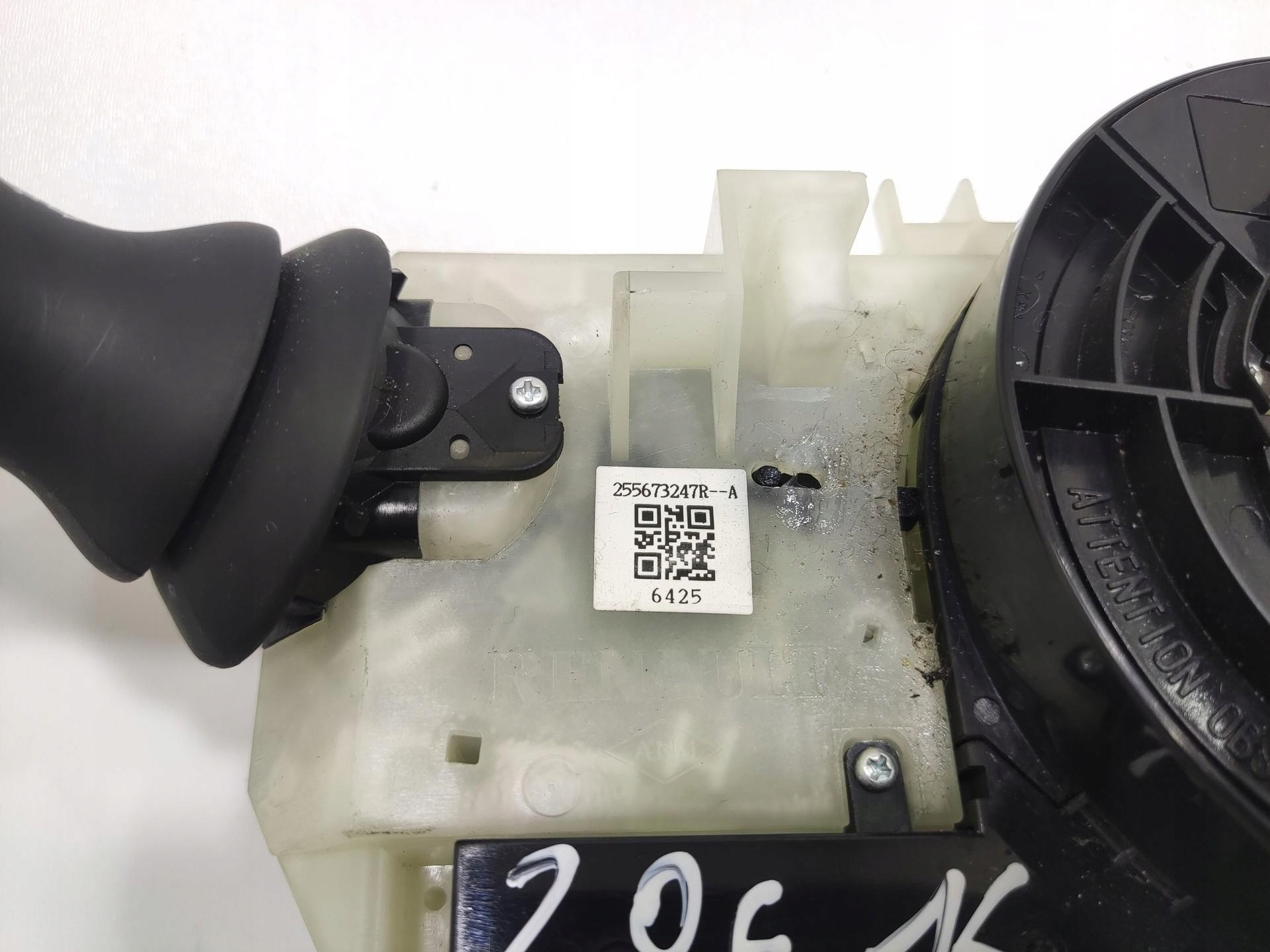steering wheel levers and controls ring RENAULT ZOE and 2013-2019 255673247R