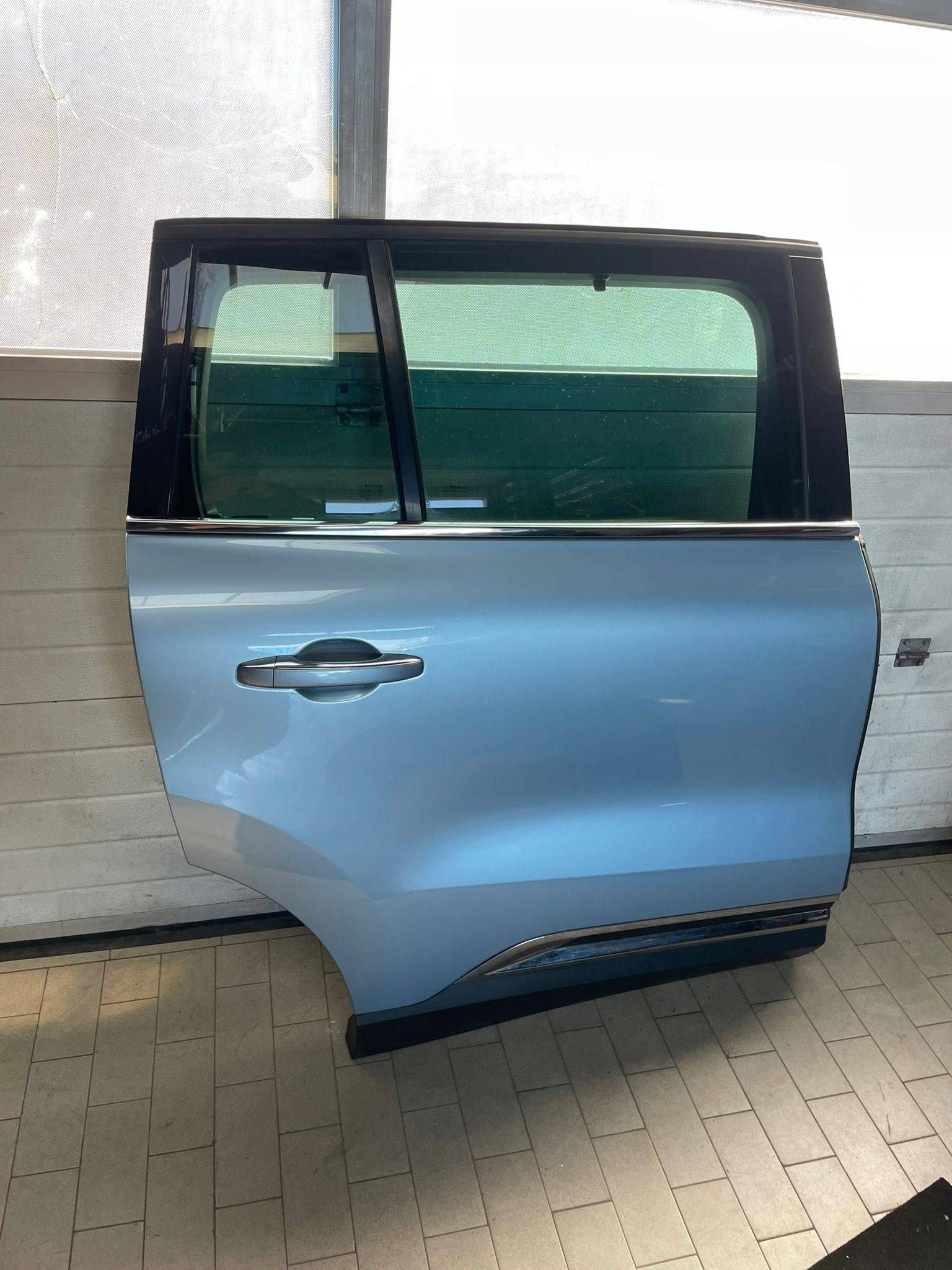 door rear. rear part side right Renault Espace V (RFC) TERPQ