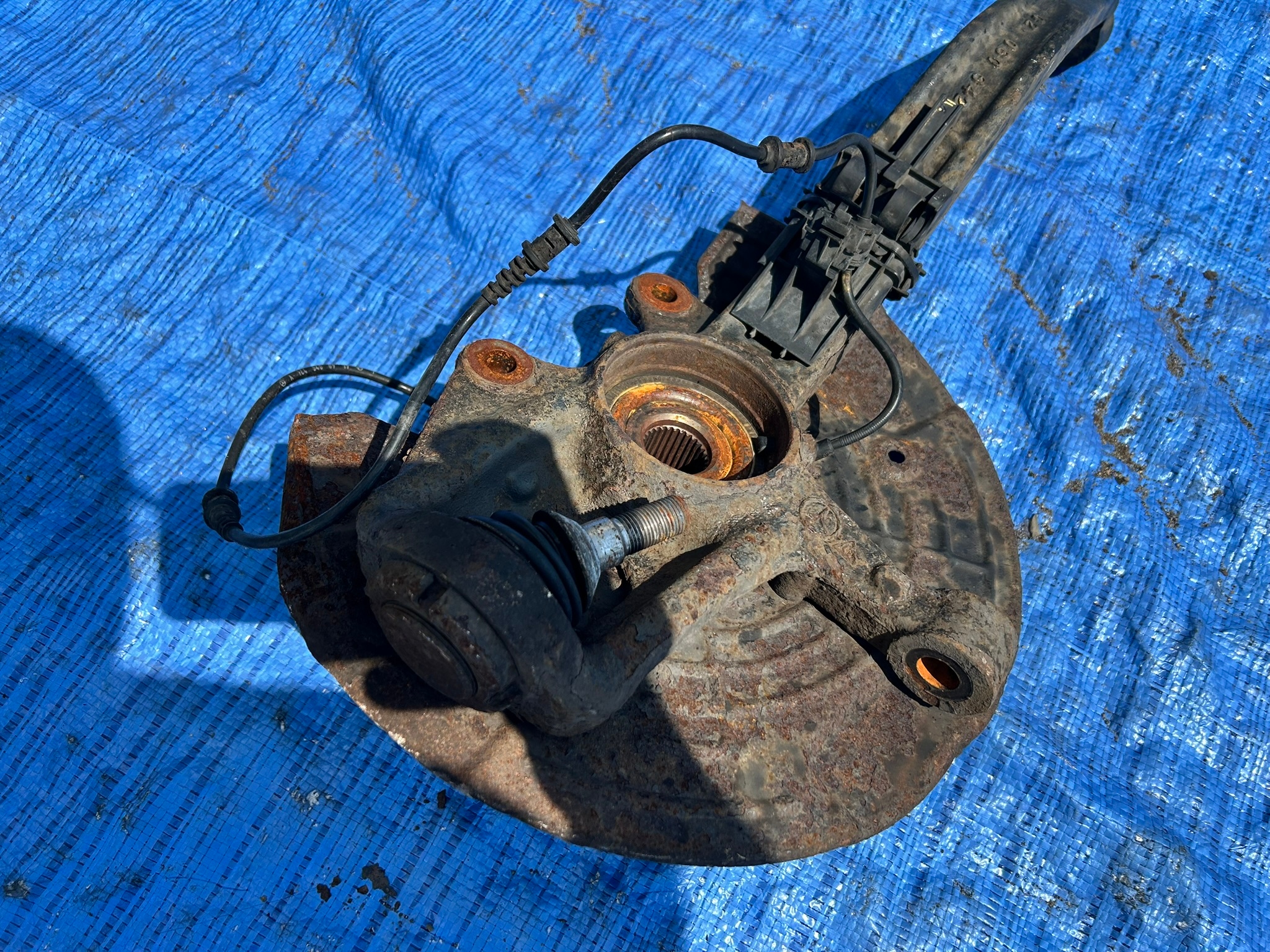 swing left front MERCEDES W251 W164 ML GL X164 02060642 C2060642