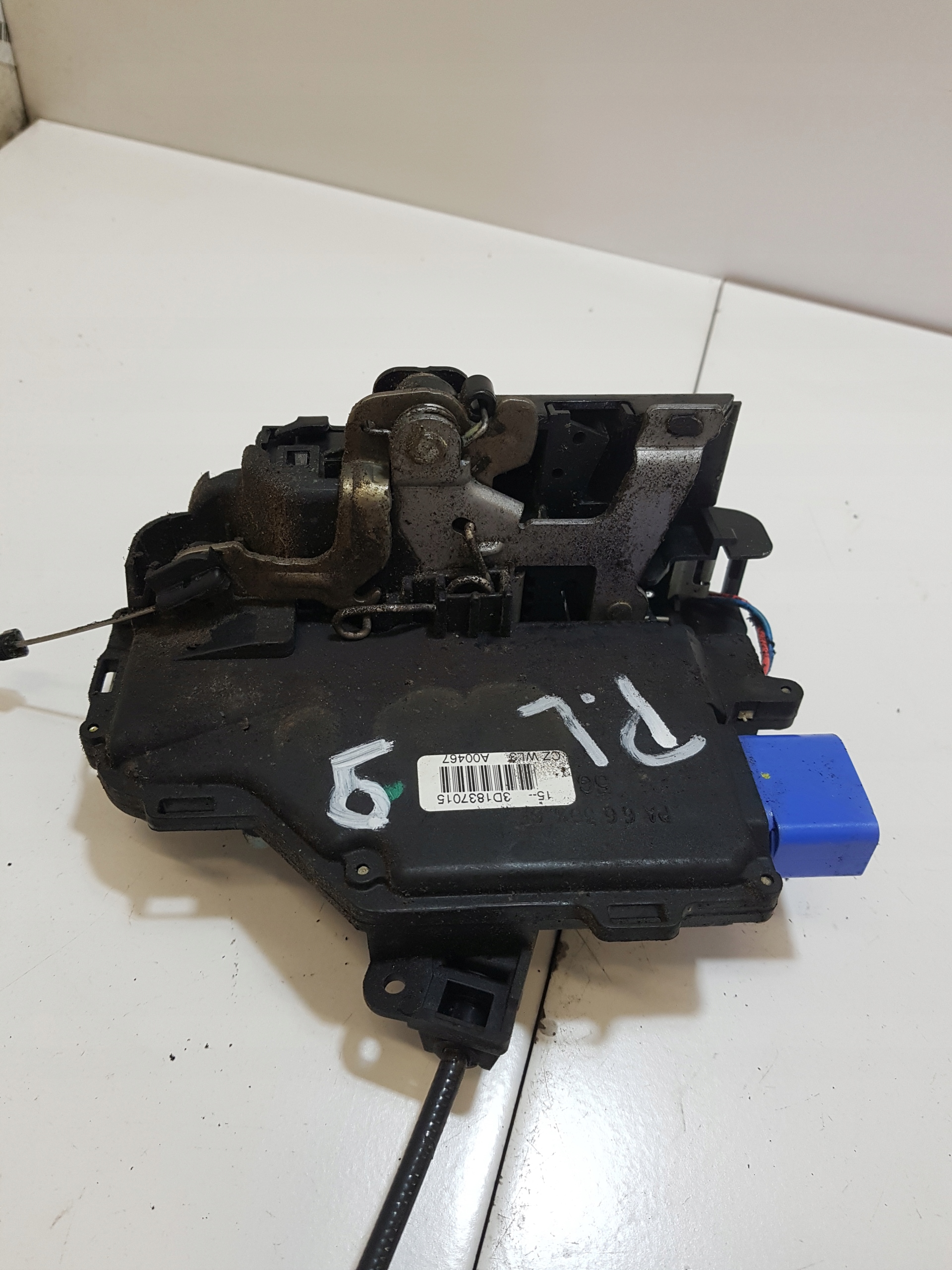 lock door CENTRALNY left front SKODA OCTAVIA 2 9 PIN