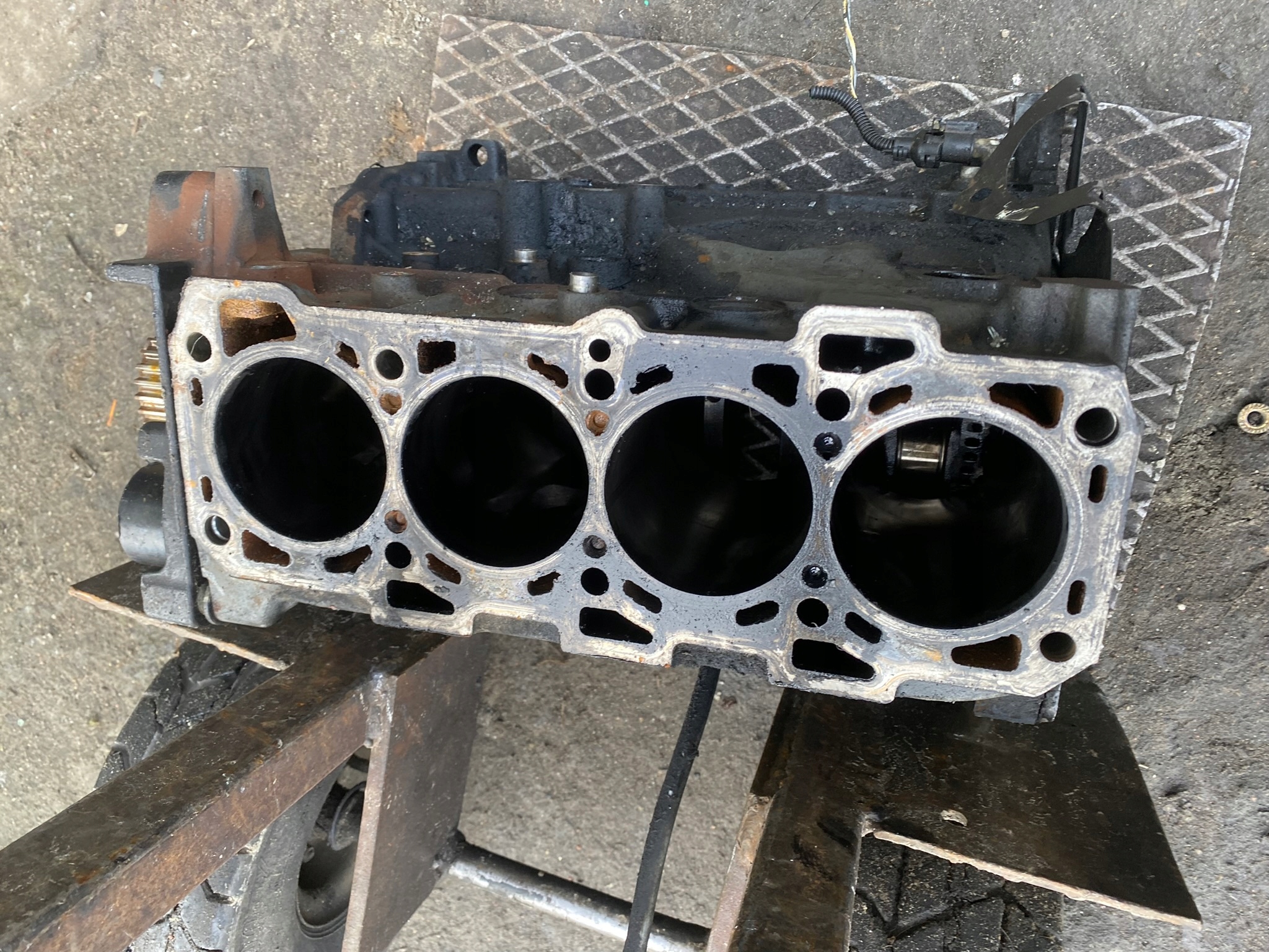 ALFA ROMEO FIAT LANCIA 2.0 JTDM 198A5000 BLOK SILNIKA + WAŁ Producent części Lancia OE