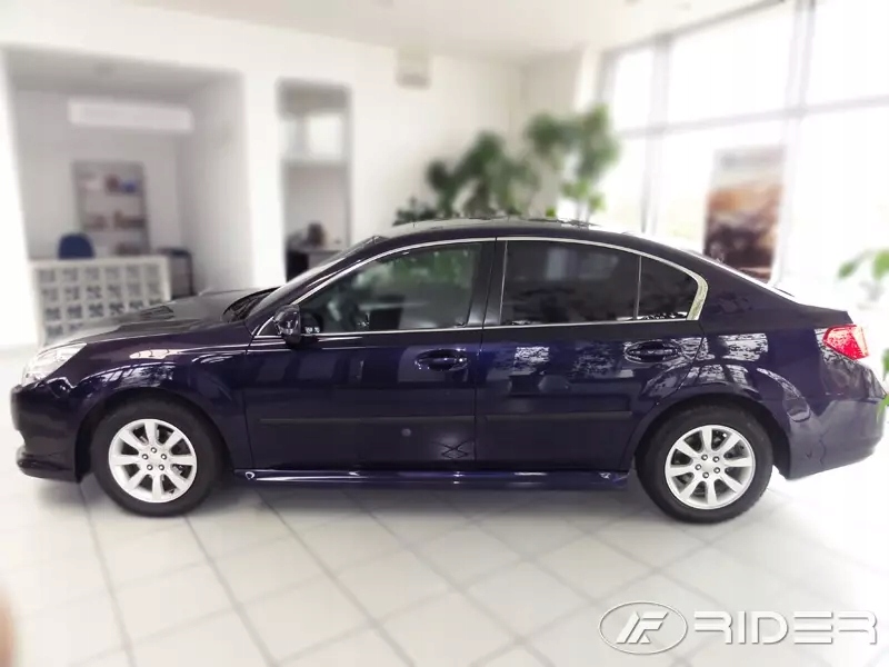 Subaru Legacy V bočné lišty