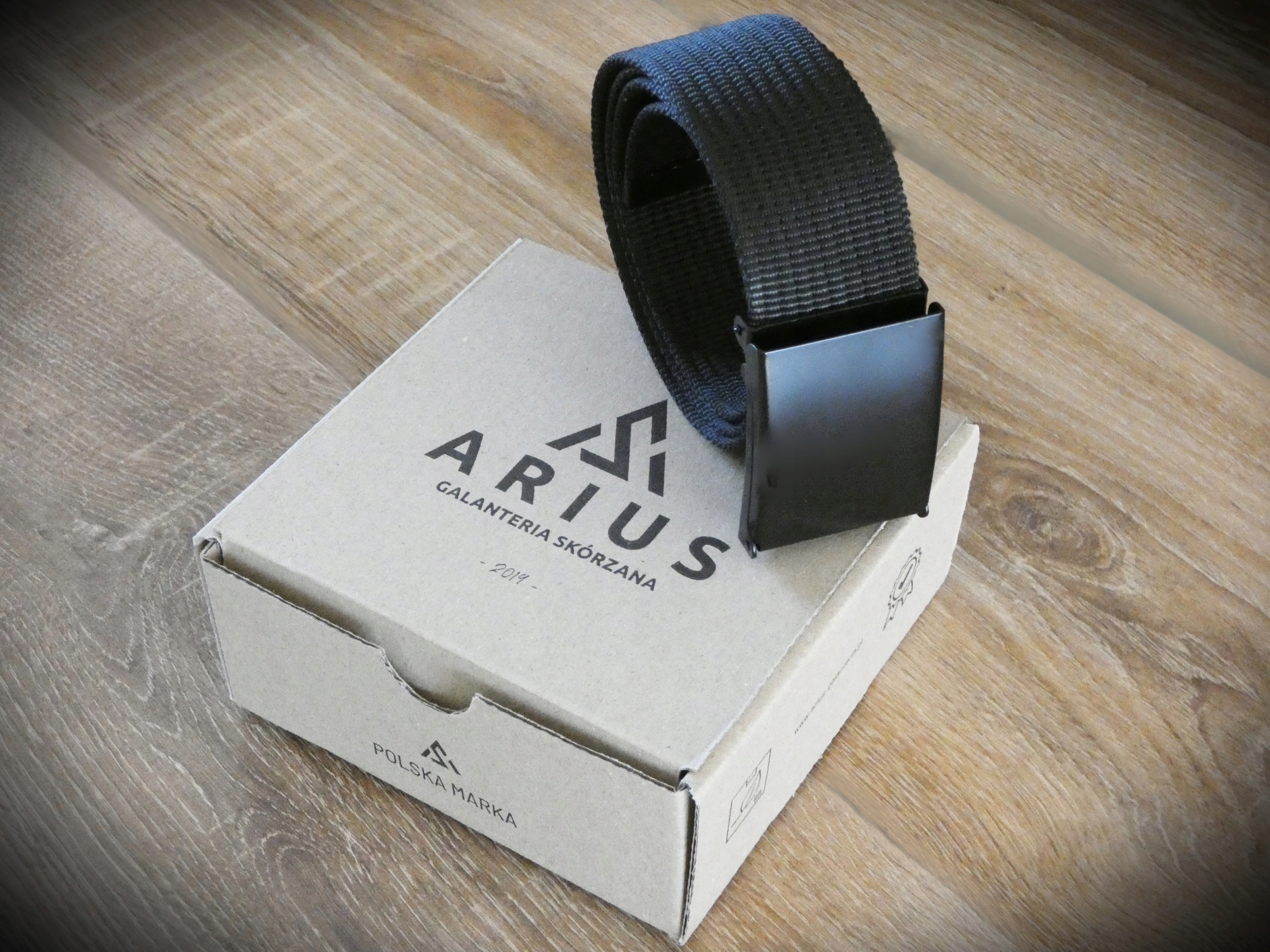 Pasek MĘSKI PARCIANY Mocny CZARNY krótki Klamra Zaciskowa Czarna Metalowa Kolor okuć inny