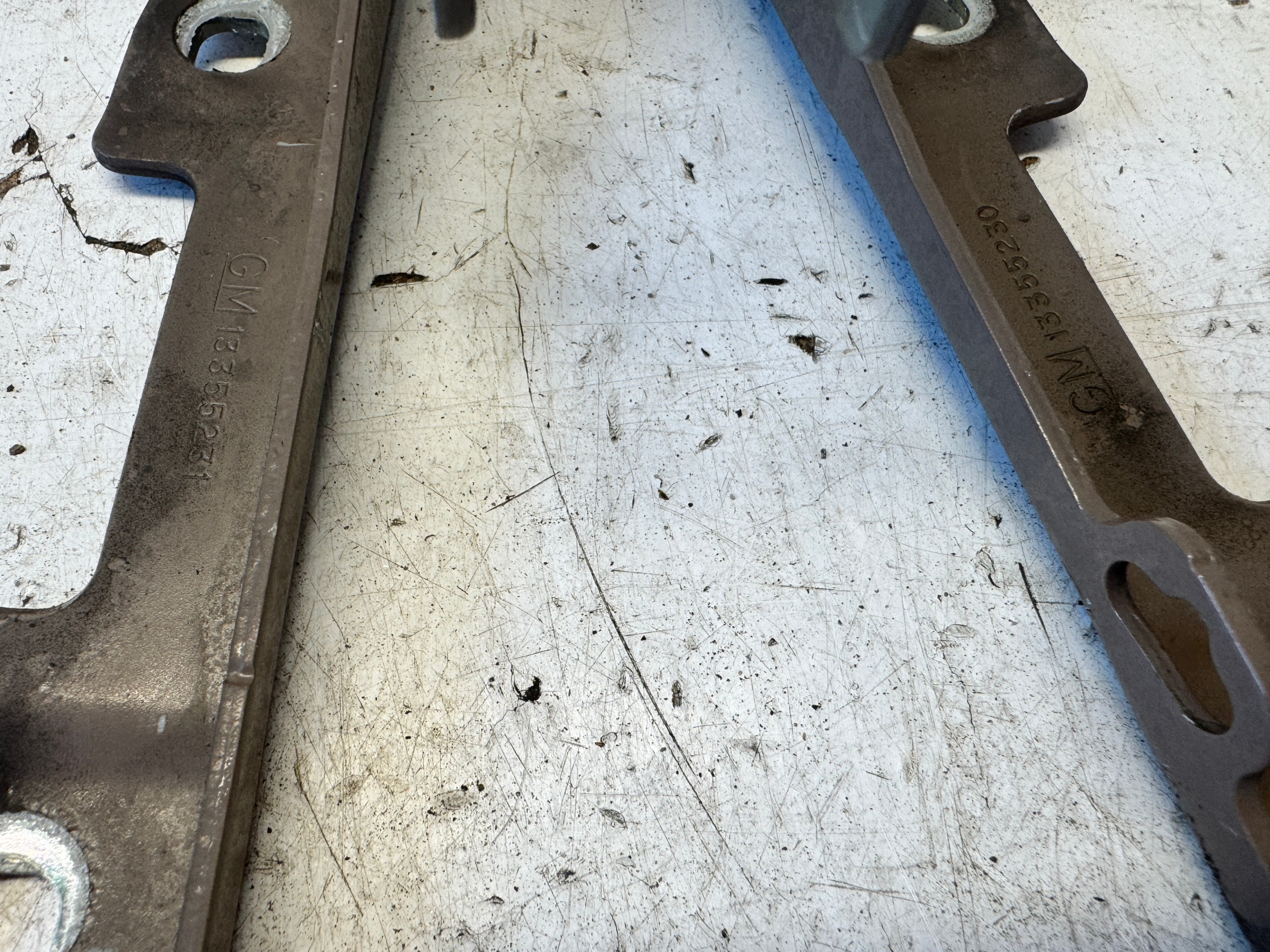 OPEL ADAM bonnet hinges right left KOMPLET Z41D