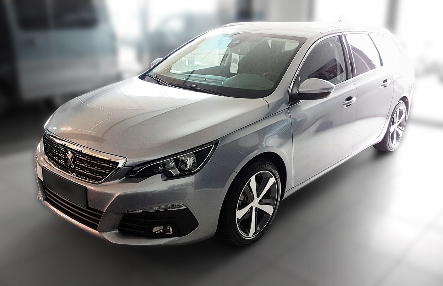 LISTWA NA ZDERZAK PEUGEOT 308 II SW 13 17 2017 Part number 2 45320
