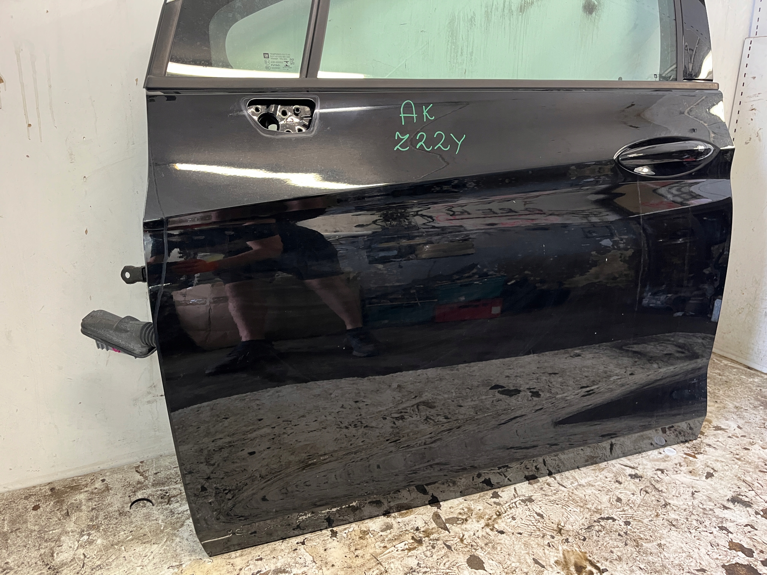 OPEL ASTRA K 5 V door left front left front black, Z22Y