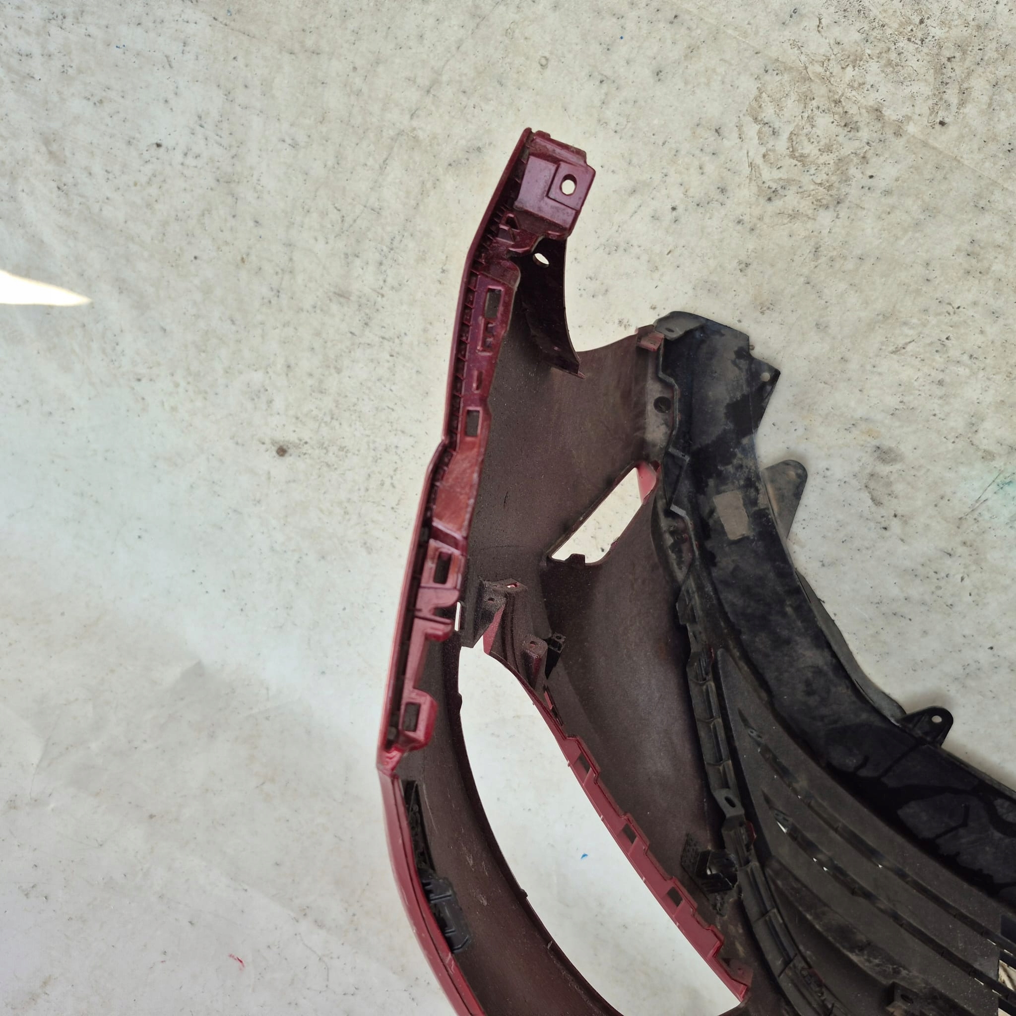 HYUNDAI KONA ELECTRIC and 1 LIFT 20-23 bumper front front PDC