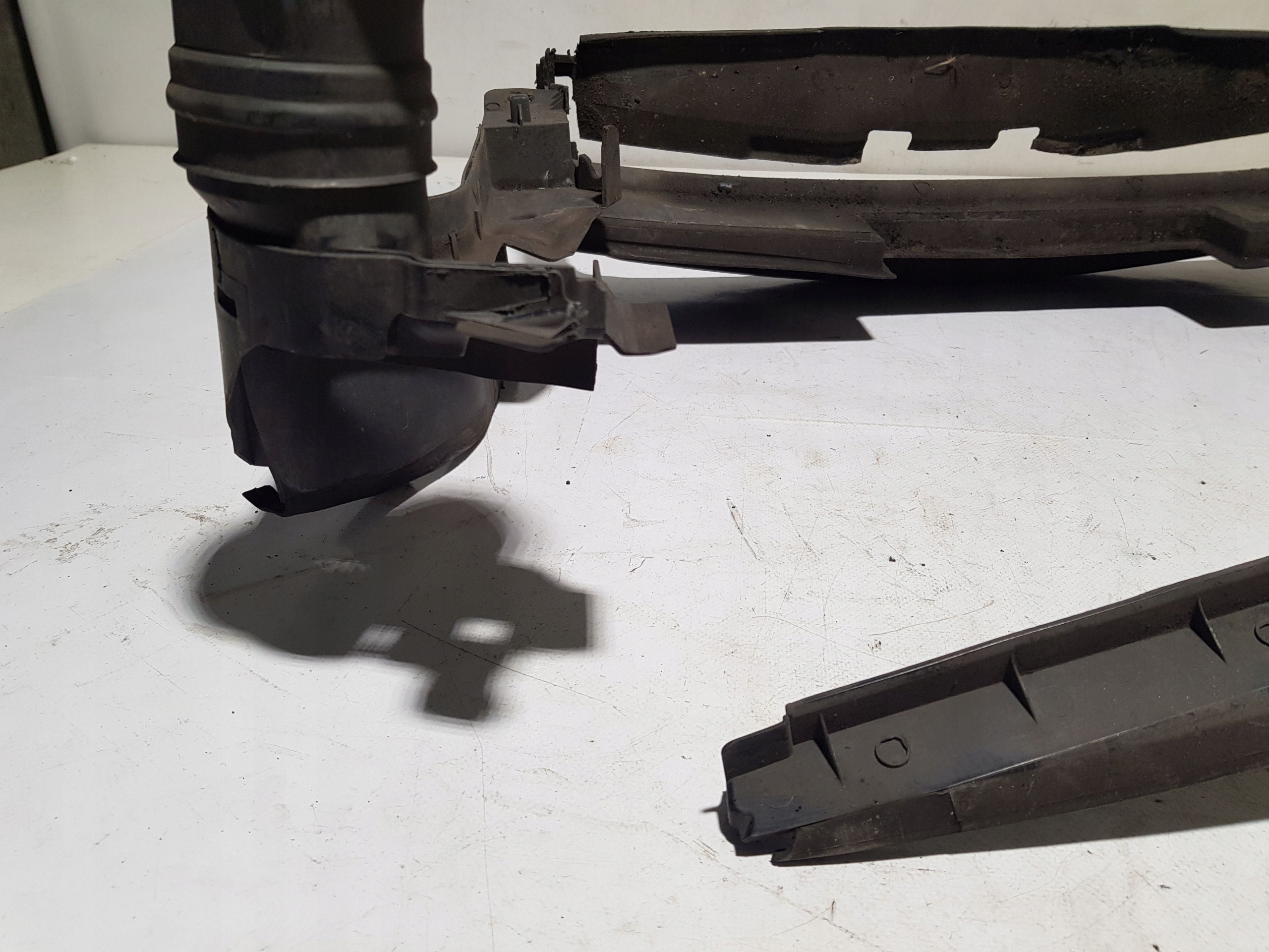 luftansaugkanal Blende Abdeckung MERCEDES GL ML W164