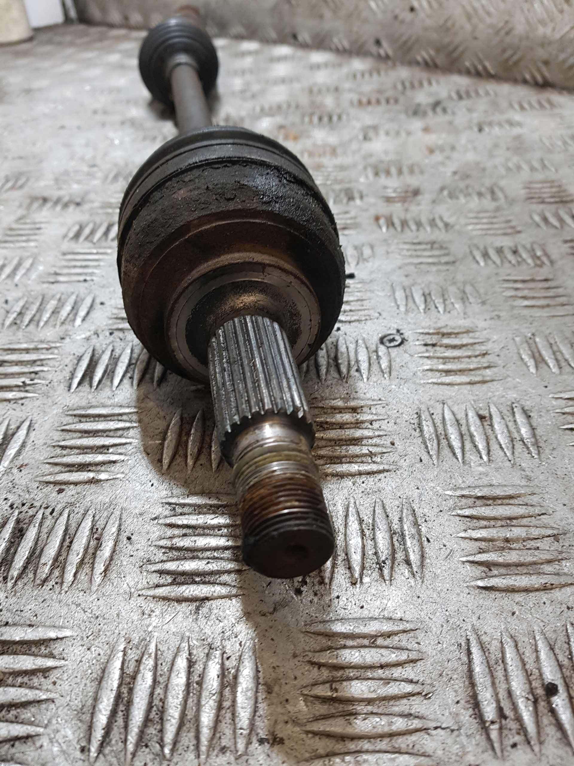 semi-axis semi-axis right front RENAULT CLIO 3 1.1 B