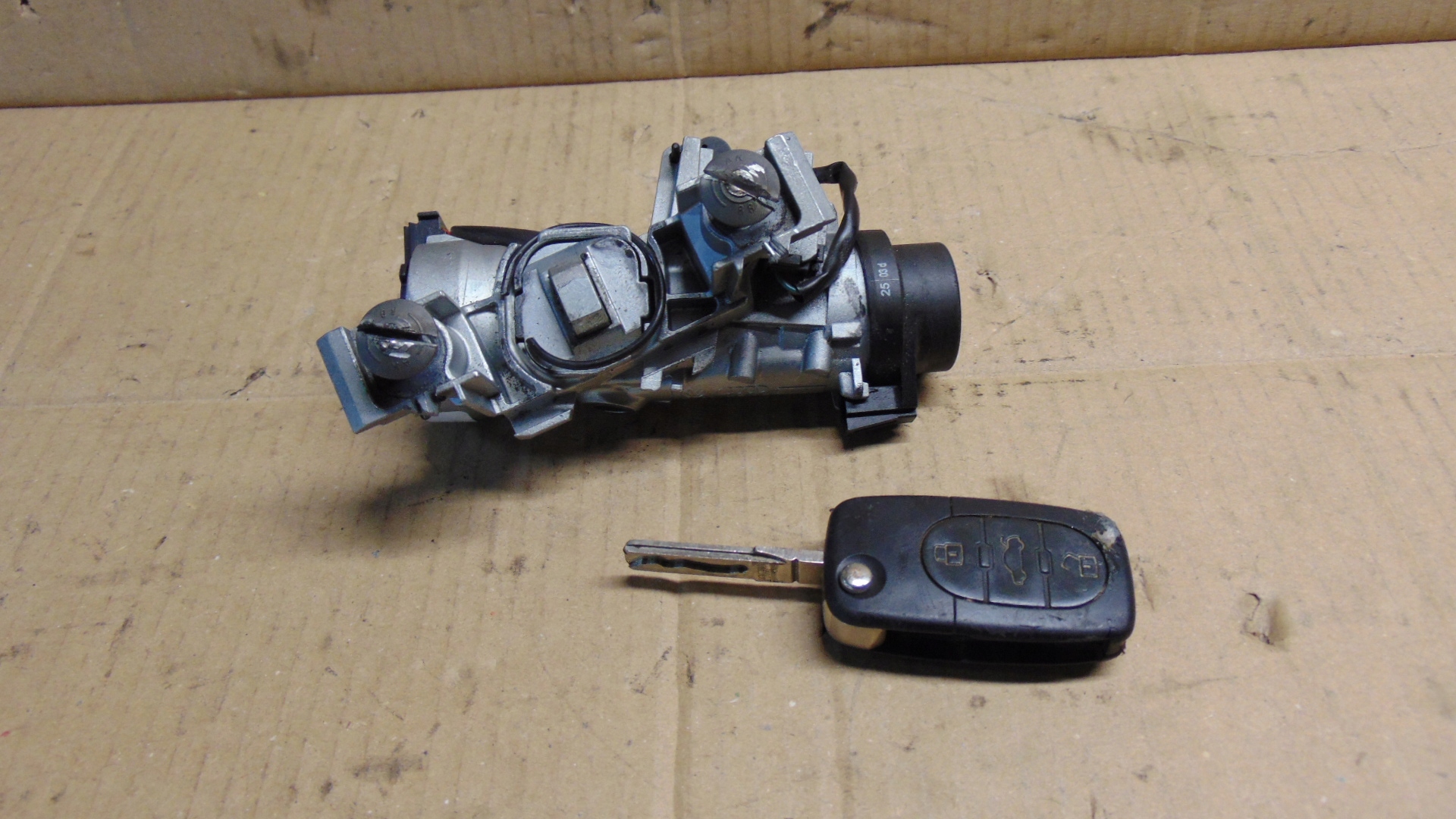 Ключ зажигания 1X ключ A3 GOLF OCTAVIA II 1K0905851B