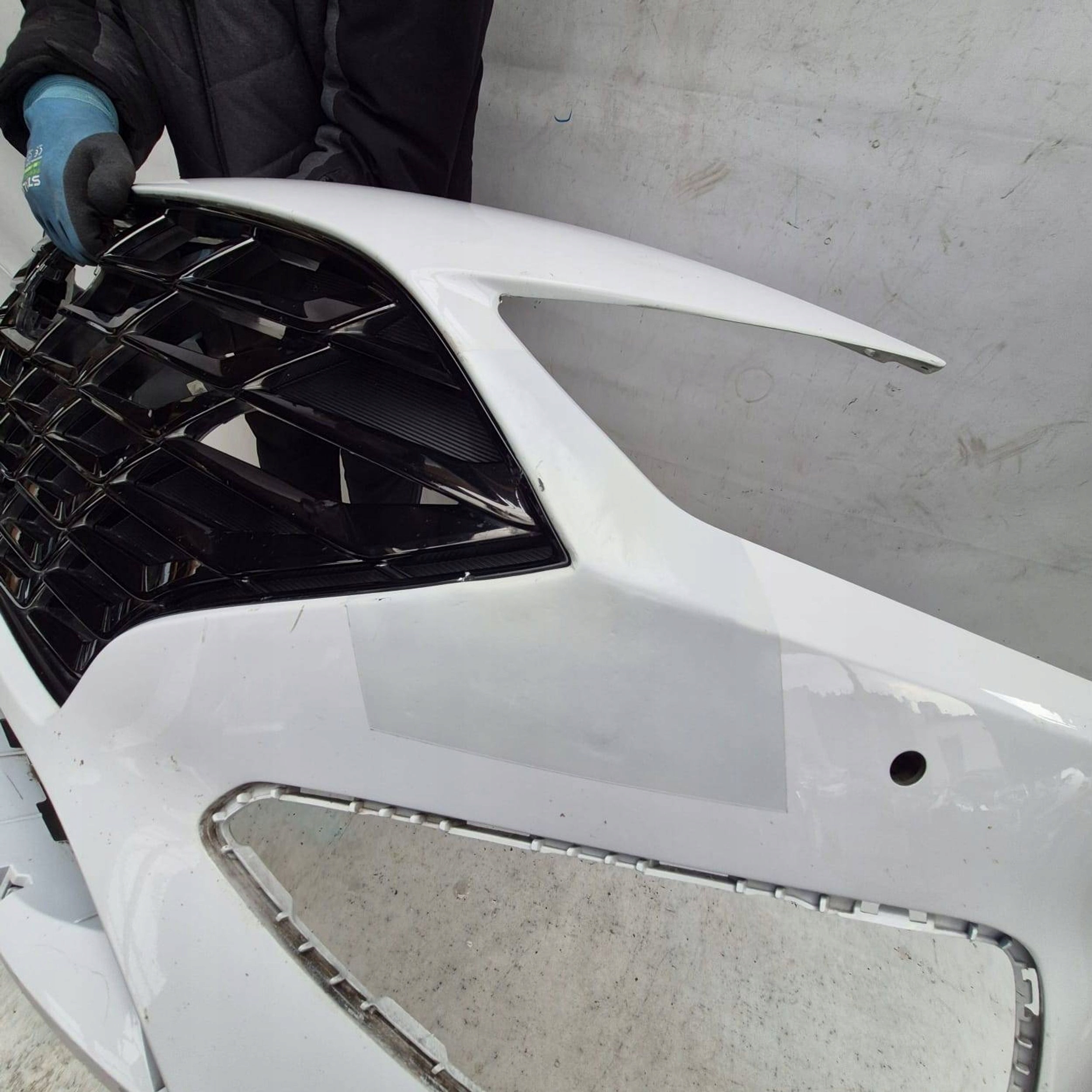 HYUNDAI I30 III LIFT 20- bumper front front PDC