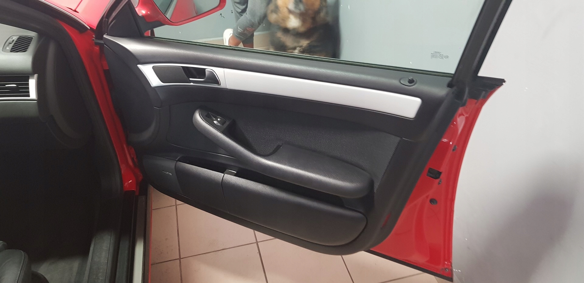 Бекон двері правий передній AUDI A6 C5 FL LIFT S LINE