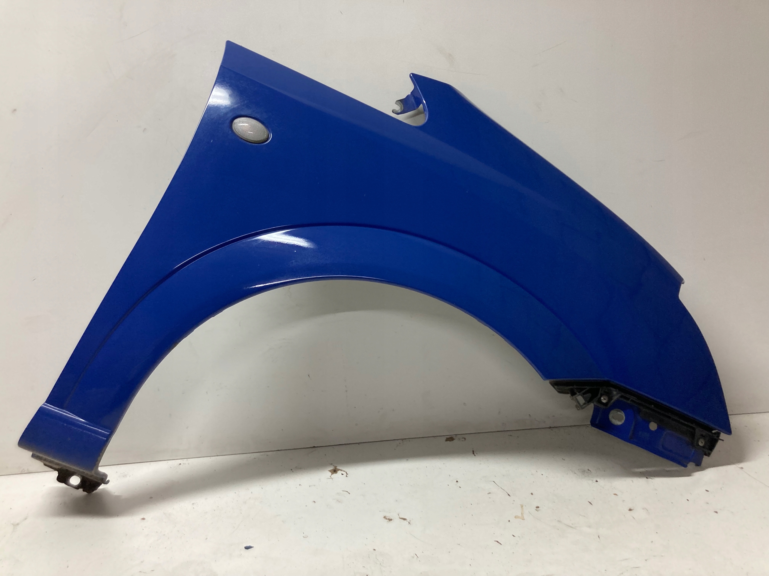 fender right front Opel MERIVA A Y21G 03-10r.