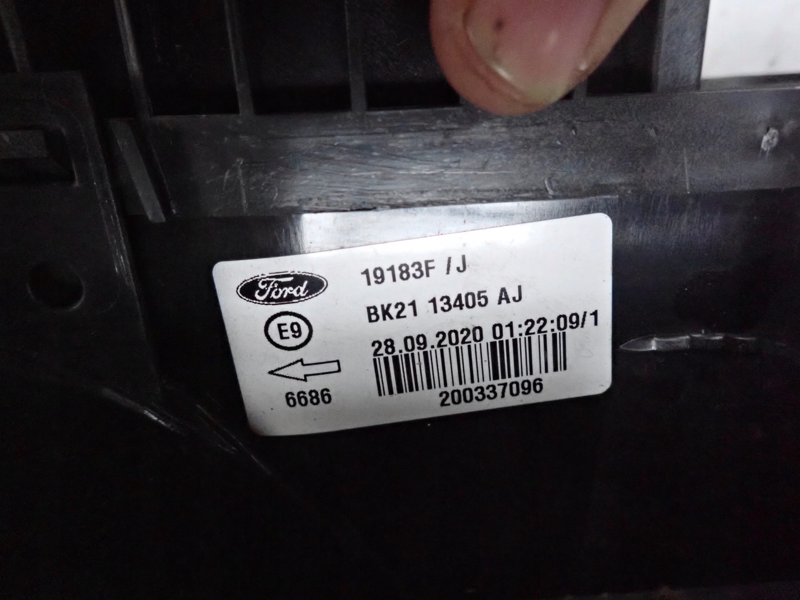 FORD TRANSIT CUSTOM and 13- light left rear part rear BK21-13405-AJ