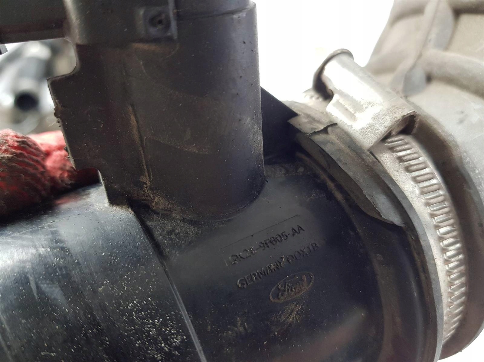 ВПУСКНОЙ ТРУБОПРОВОД GK21-9F605-AA FORD TRANSIT MK8
