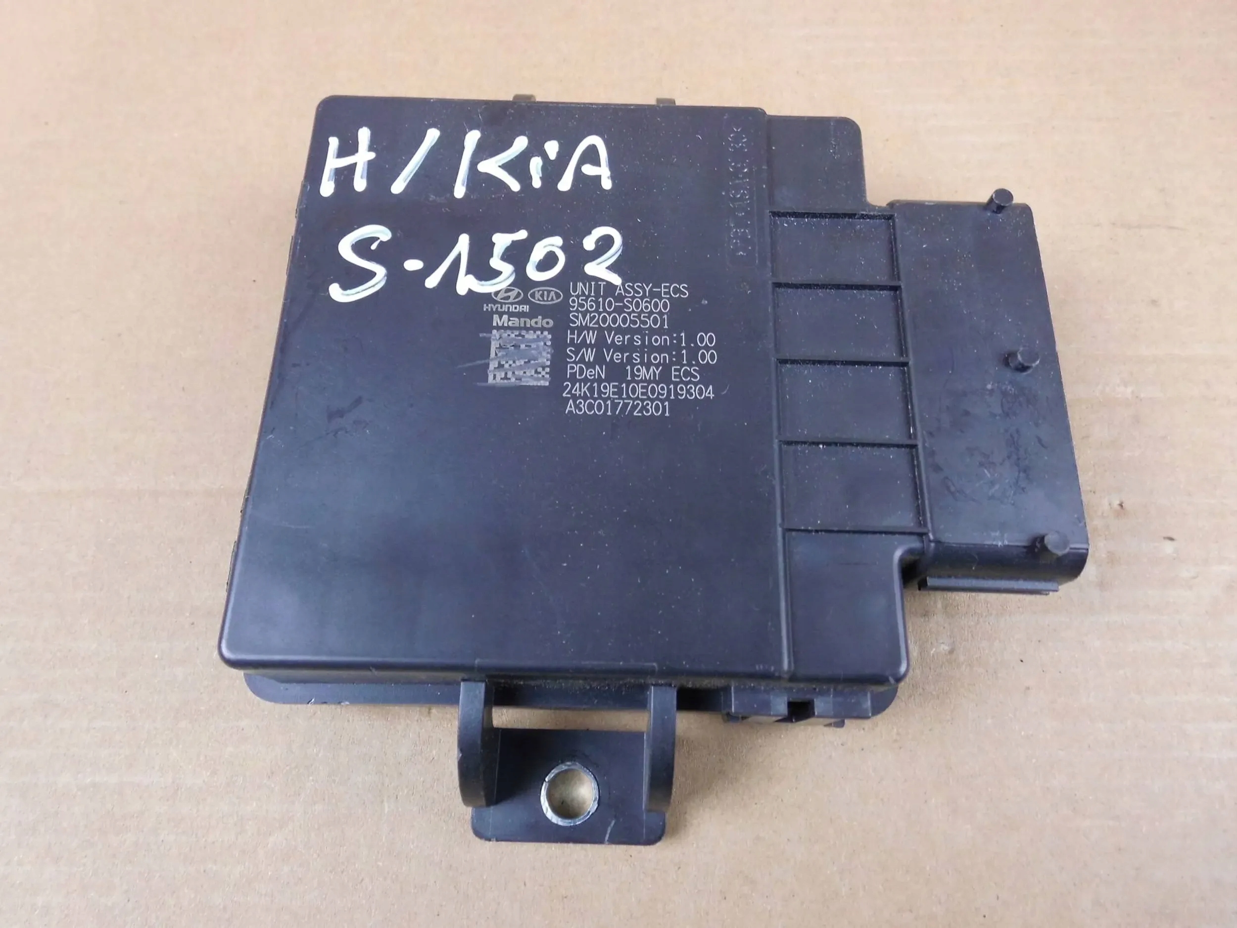 Hyundai i30 III module control unit ASSY-ECS 95610-S0600
