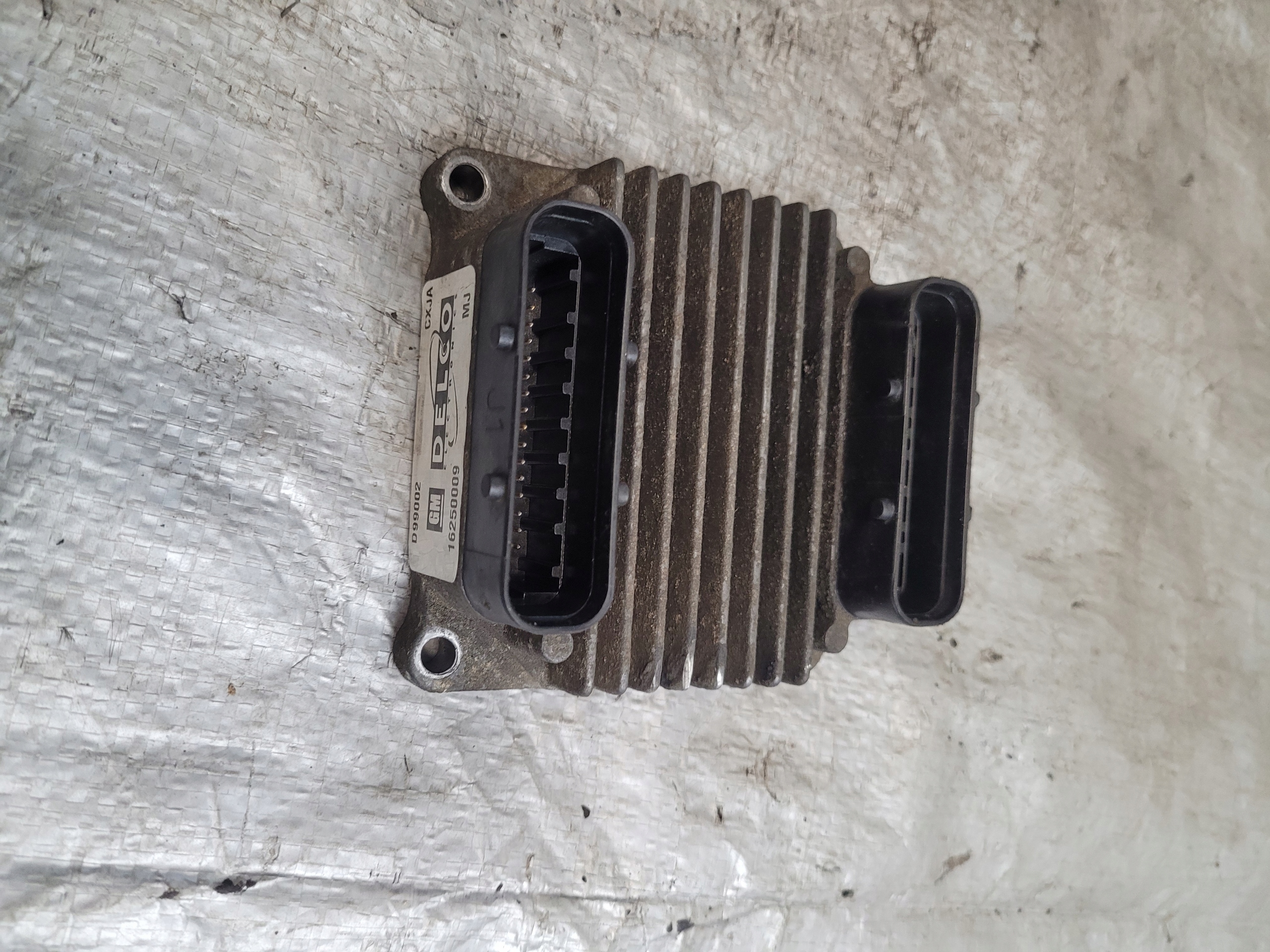 computer control unit of the engine OE 16250009 OPEL ZAFIRA A 1.6B 16V