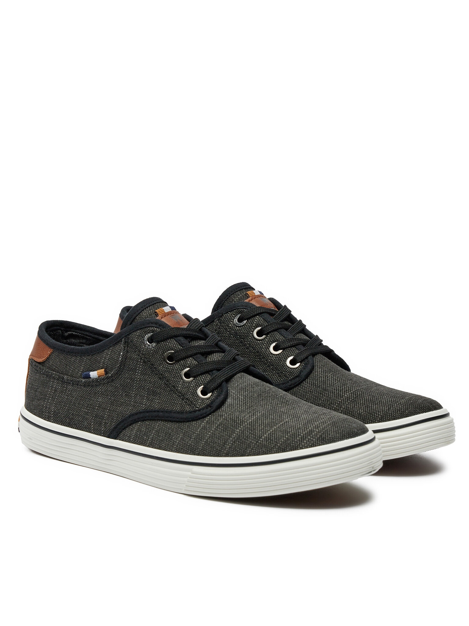 Wrangler Černé Pánské Tenisky, Tkanina S Hnědými Detaily 44 U_a