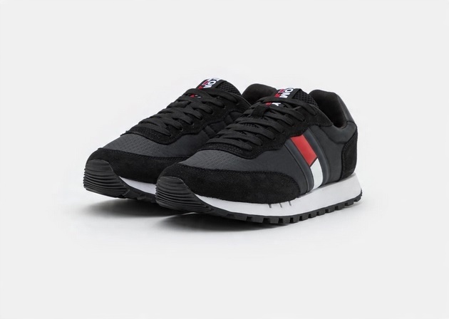 

Buty Tommy Hilfiger rozm. 43 Retro