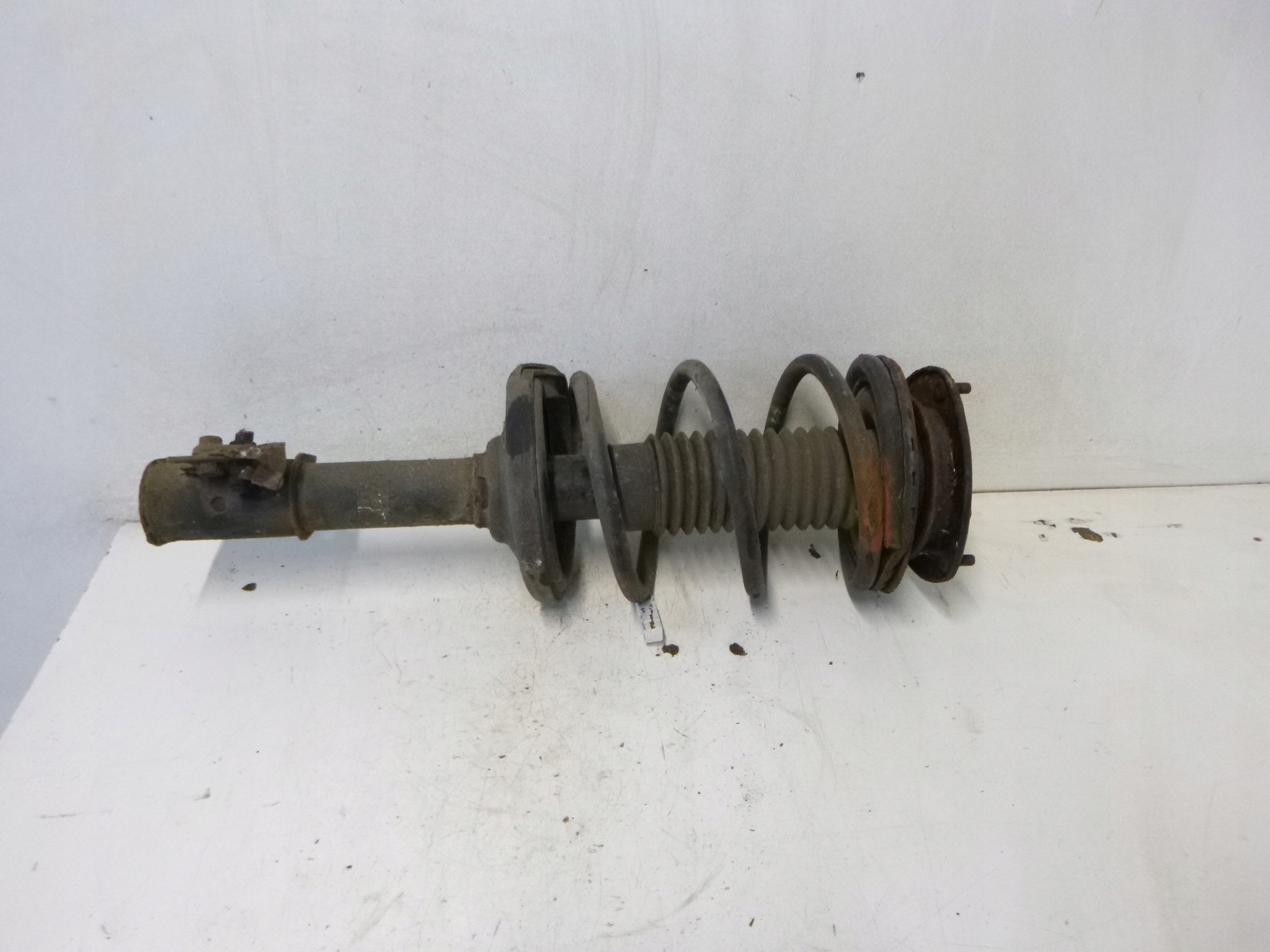 shock absorber front Suzuki Liana 1.6 4x4 2002