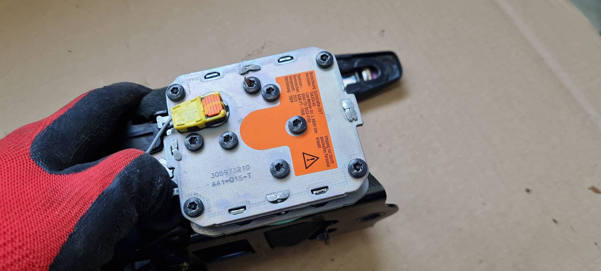 A7 4G S7 tension belt safety left front front ORG 4G8857705B A6 C7 4G