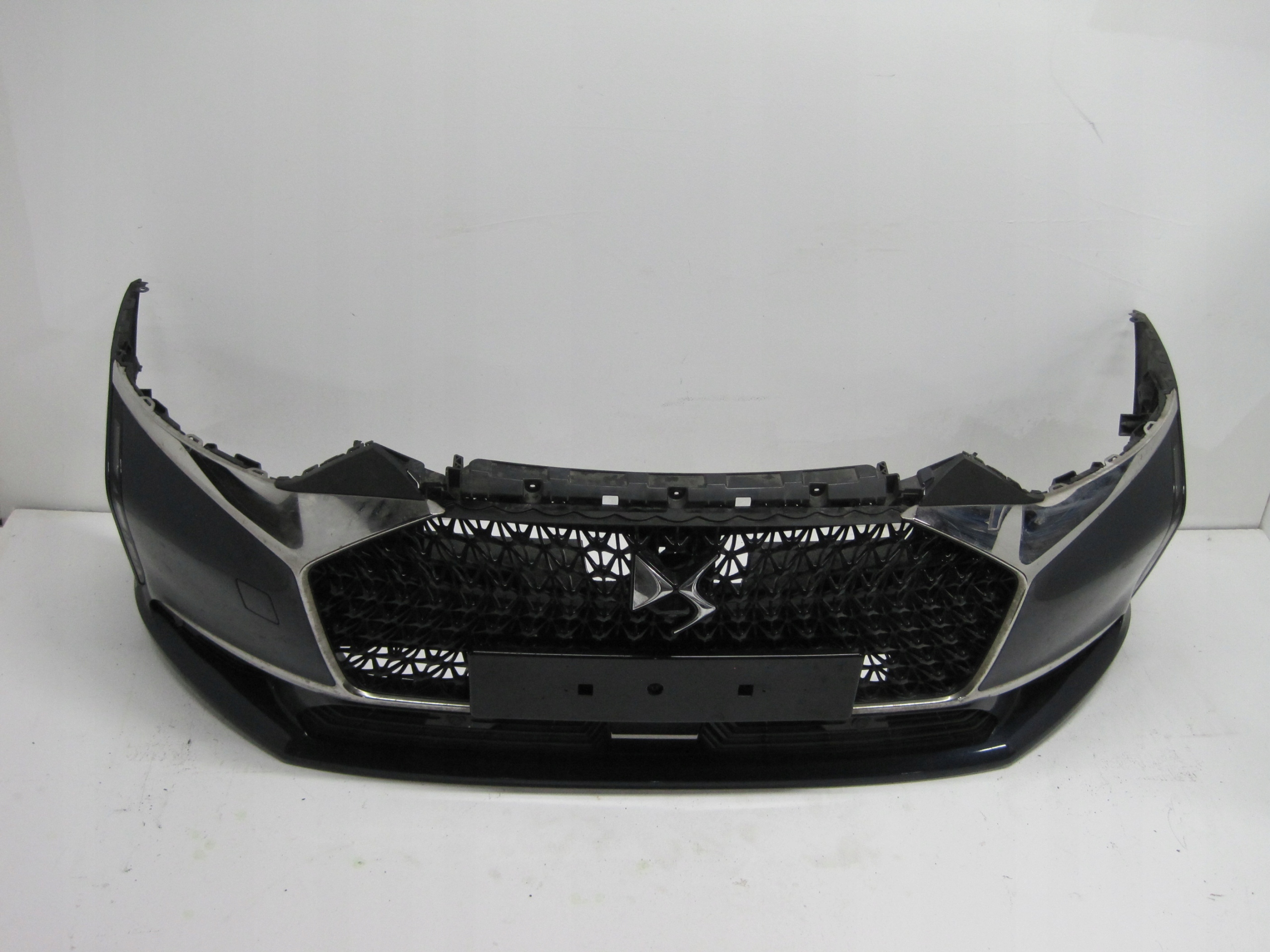 front bumper CITROEN DS9 6 PDC KAMERA front